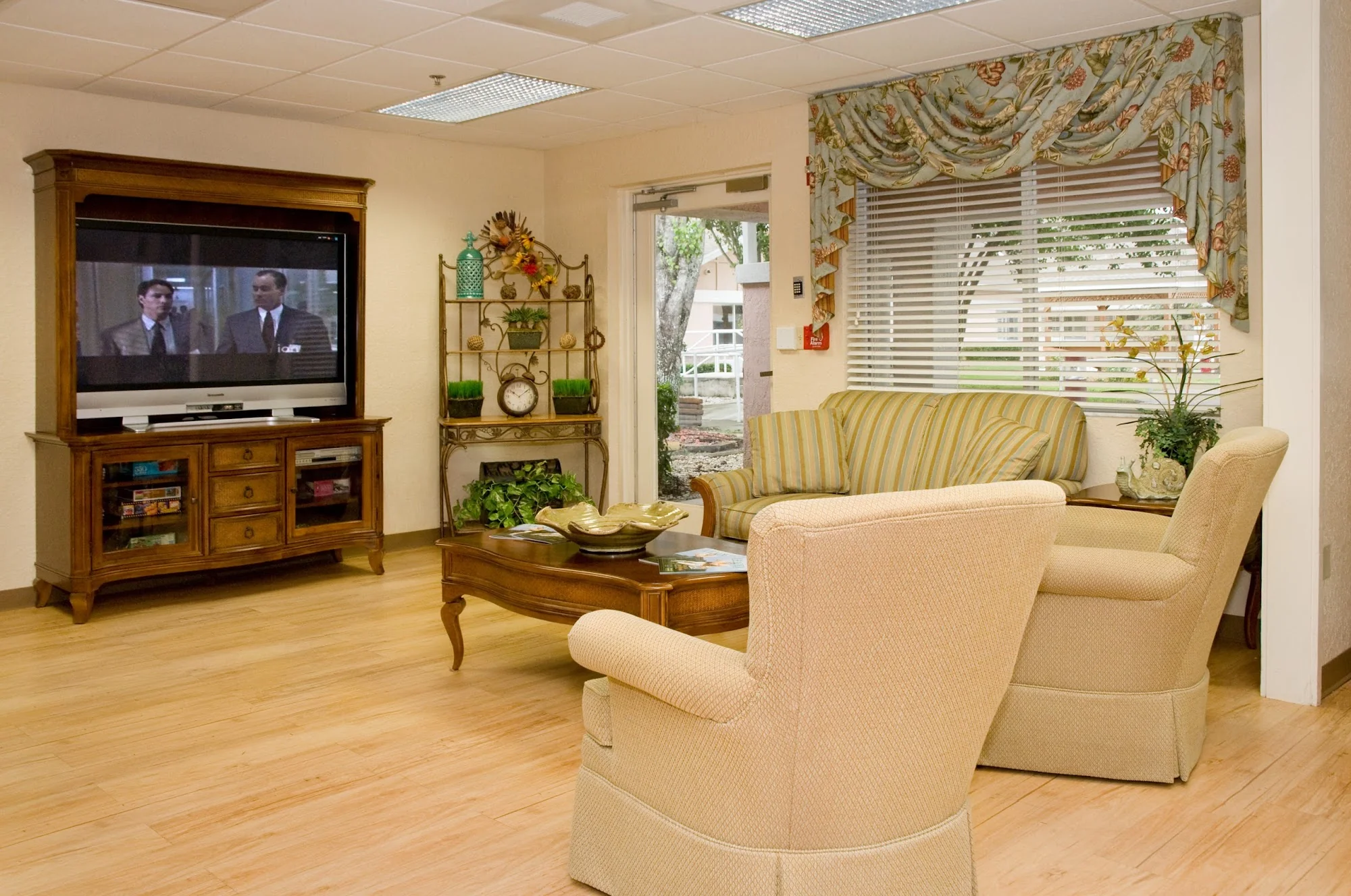 LIFE CARE CENTER AT WELLS CROSSING