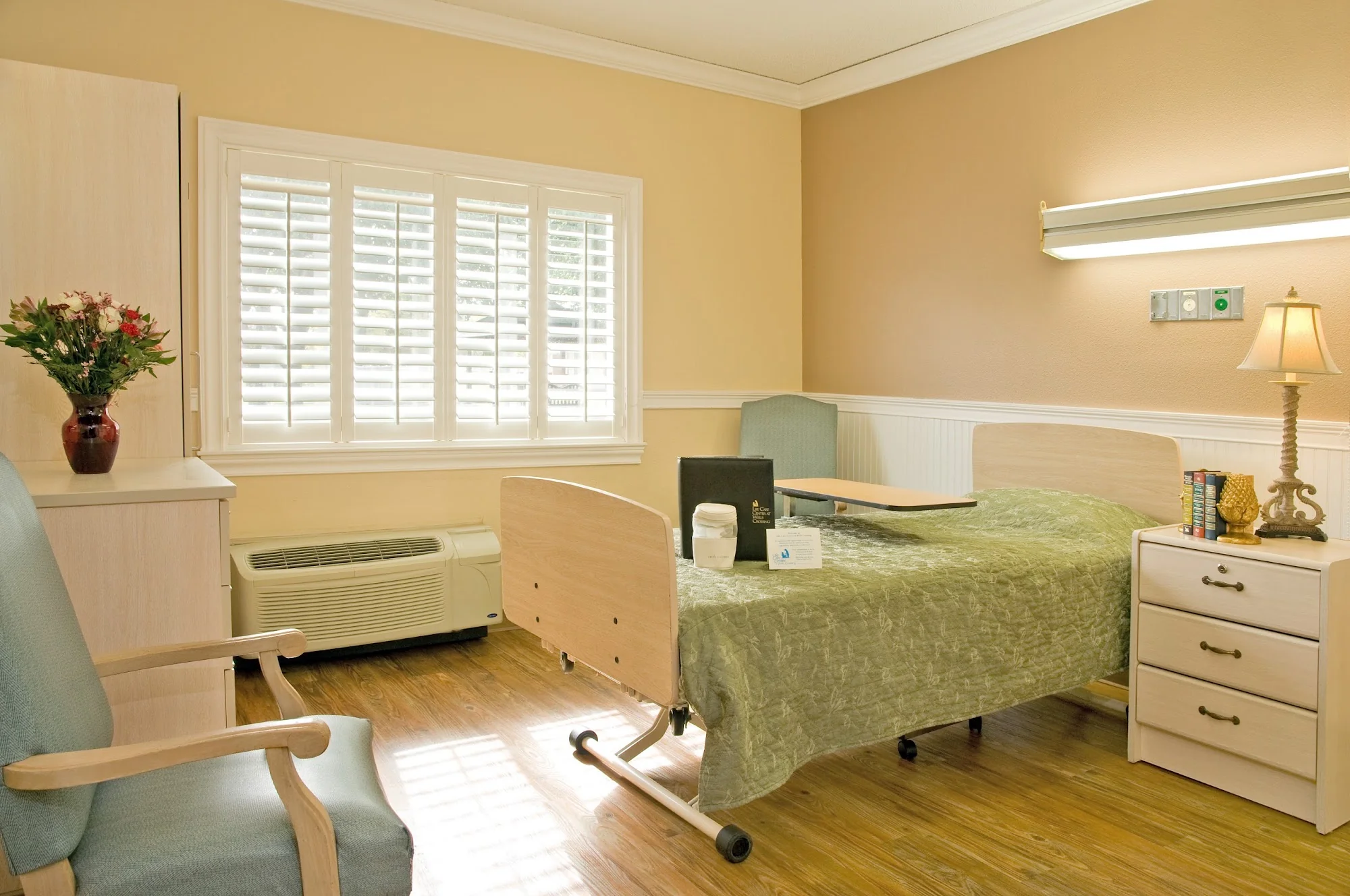 LIFE CARE CENTER AT WELLS CROSSING