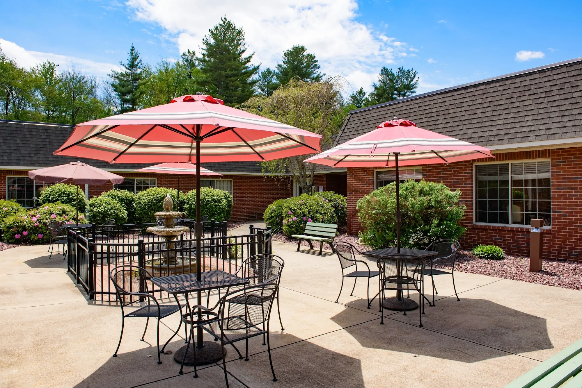 LIFE CARE CENTER OF ATTLEBORO