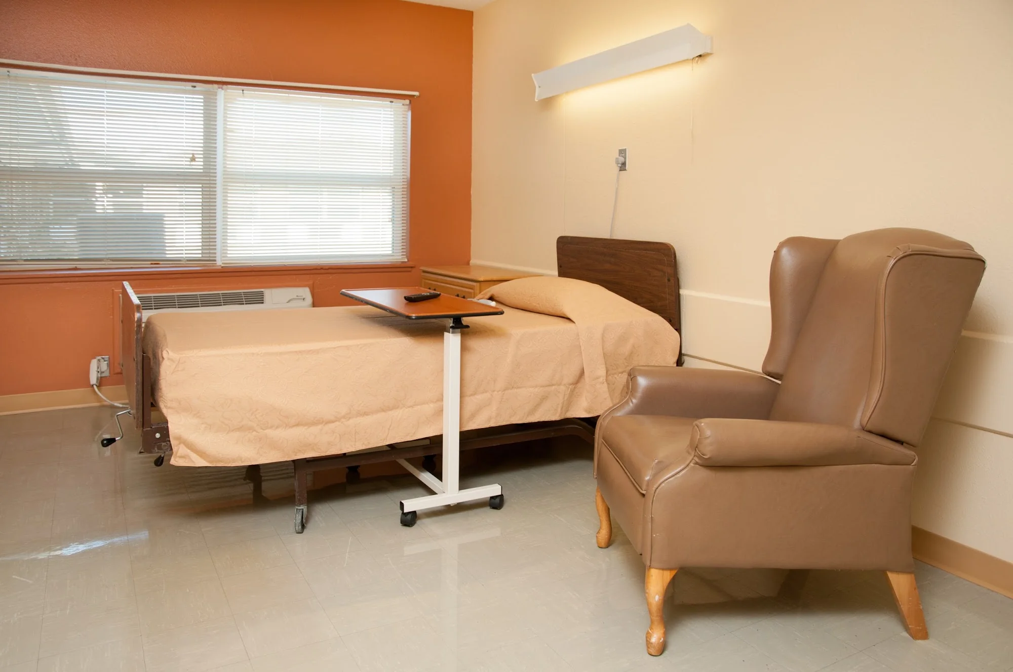 LIFE CARE CENTER OF BURLINGTON