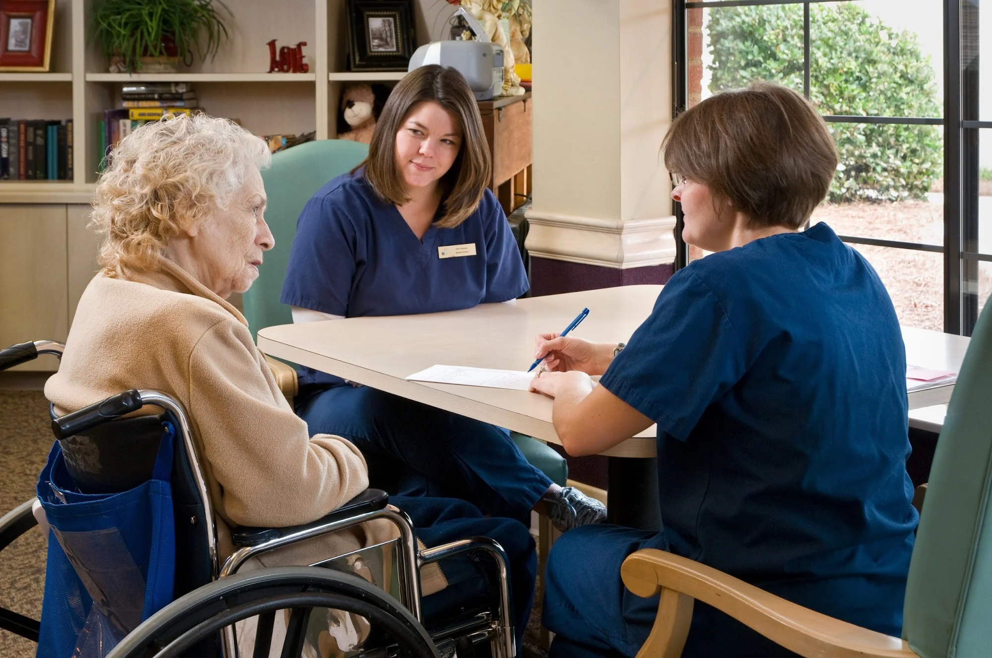 LIFE CARE CENTER OF CHARLESTON