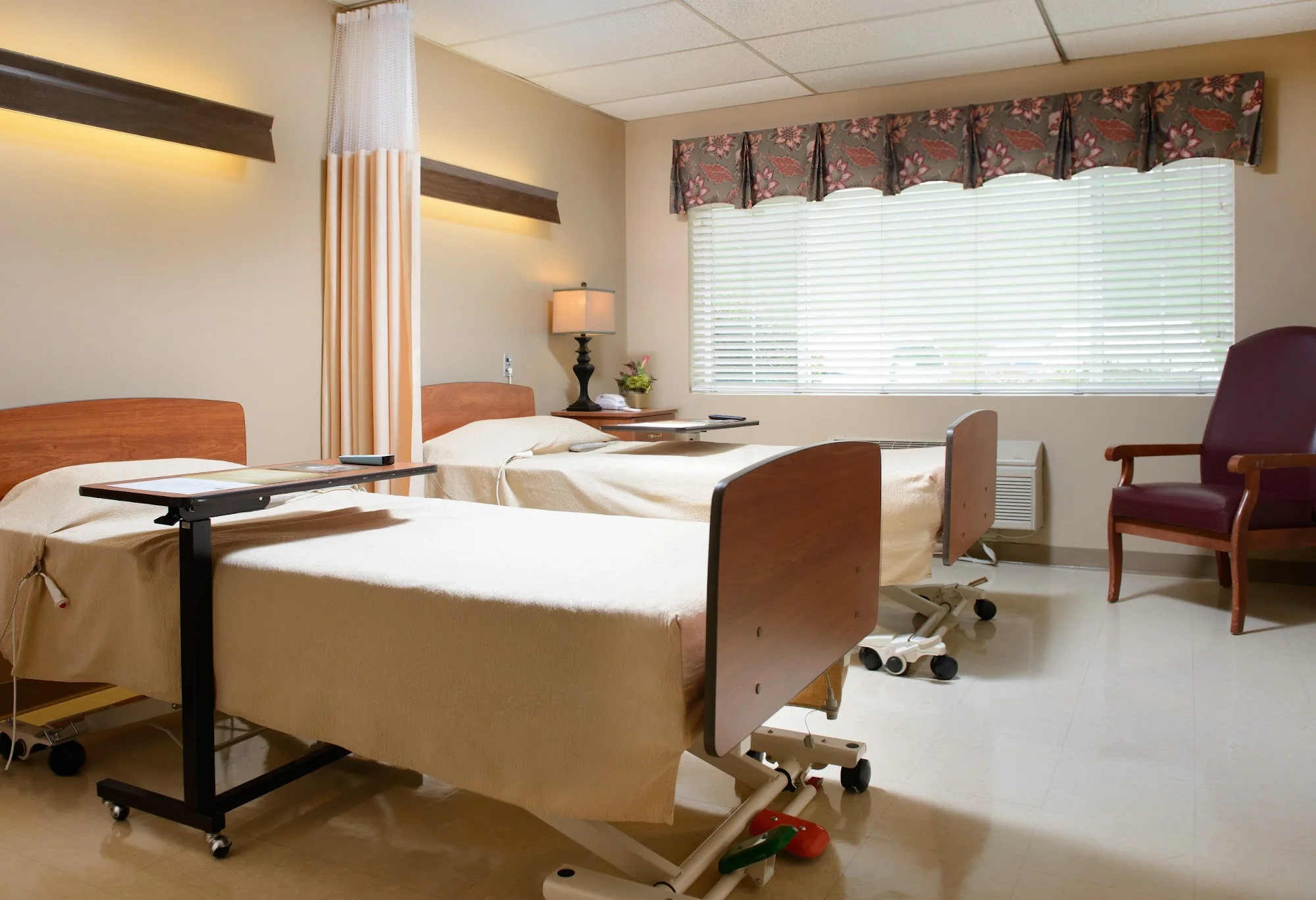 LIFE CARE CENTER OF CLEVELAND
