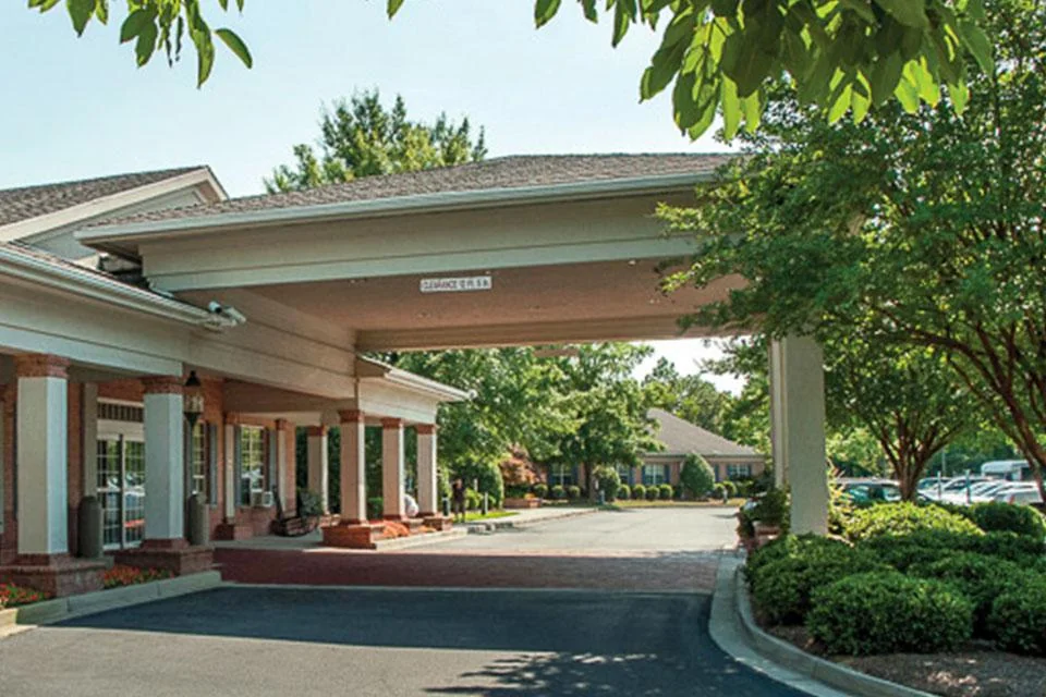 LIFE CARE CENTER OF COLUMBIA