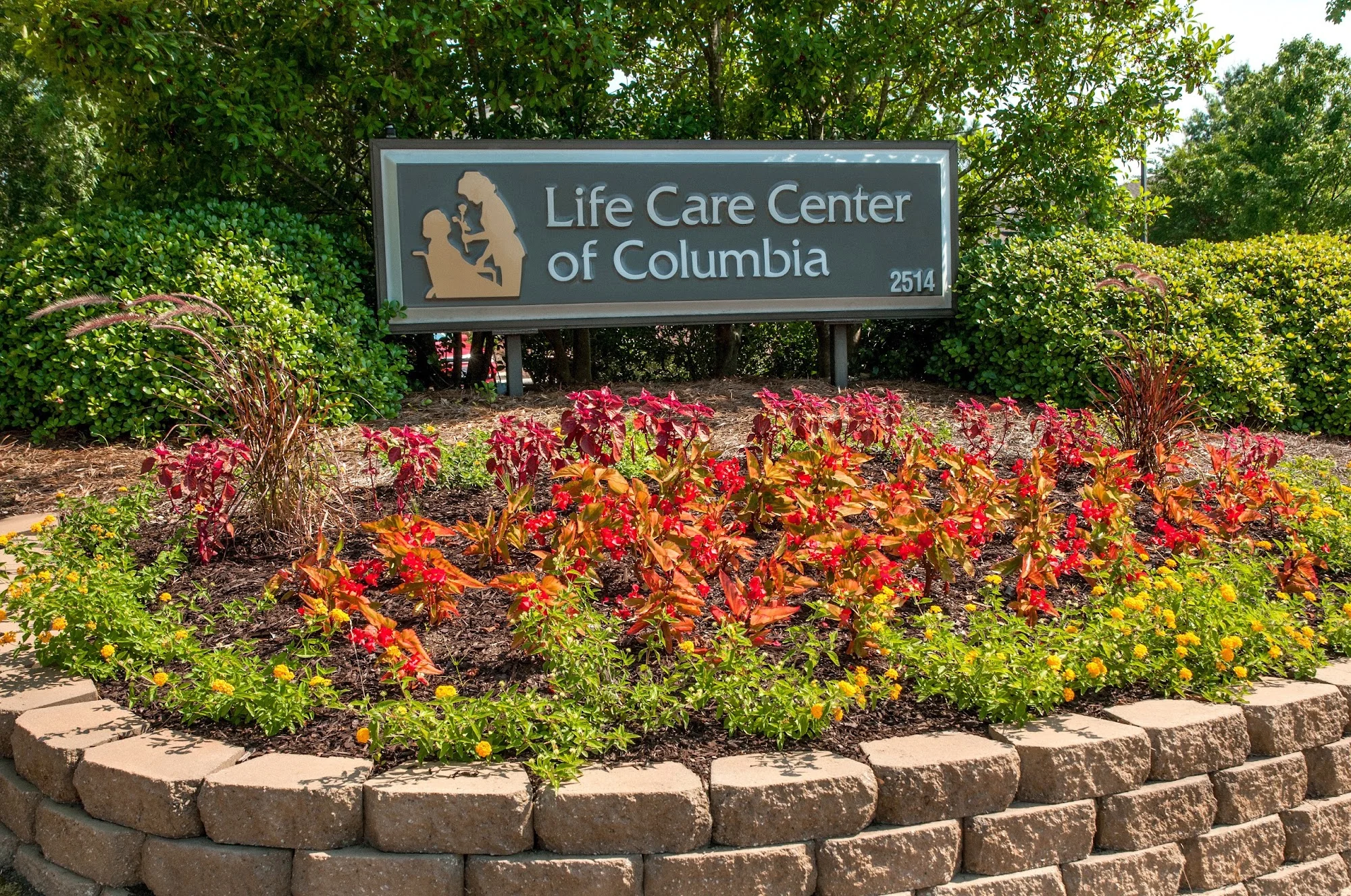 LIFE CARE CENTER OF COLUMBIA
