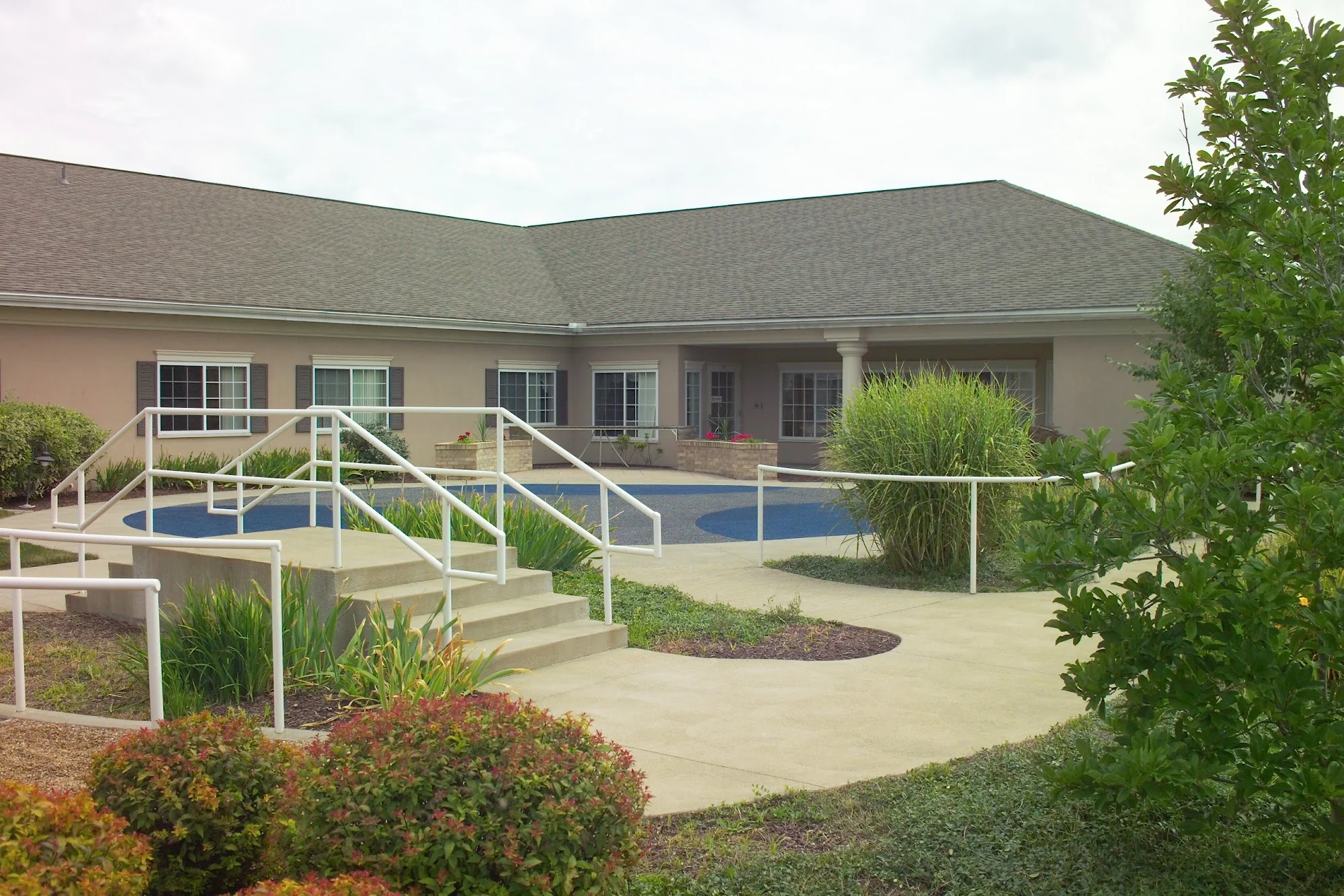 LIFE CARE CENTER OF ELYRIA