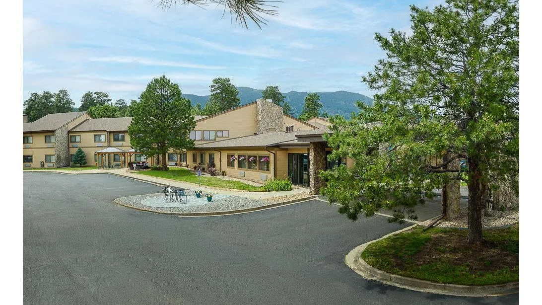 LIFE CARE CENTER OF EVERGREEN