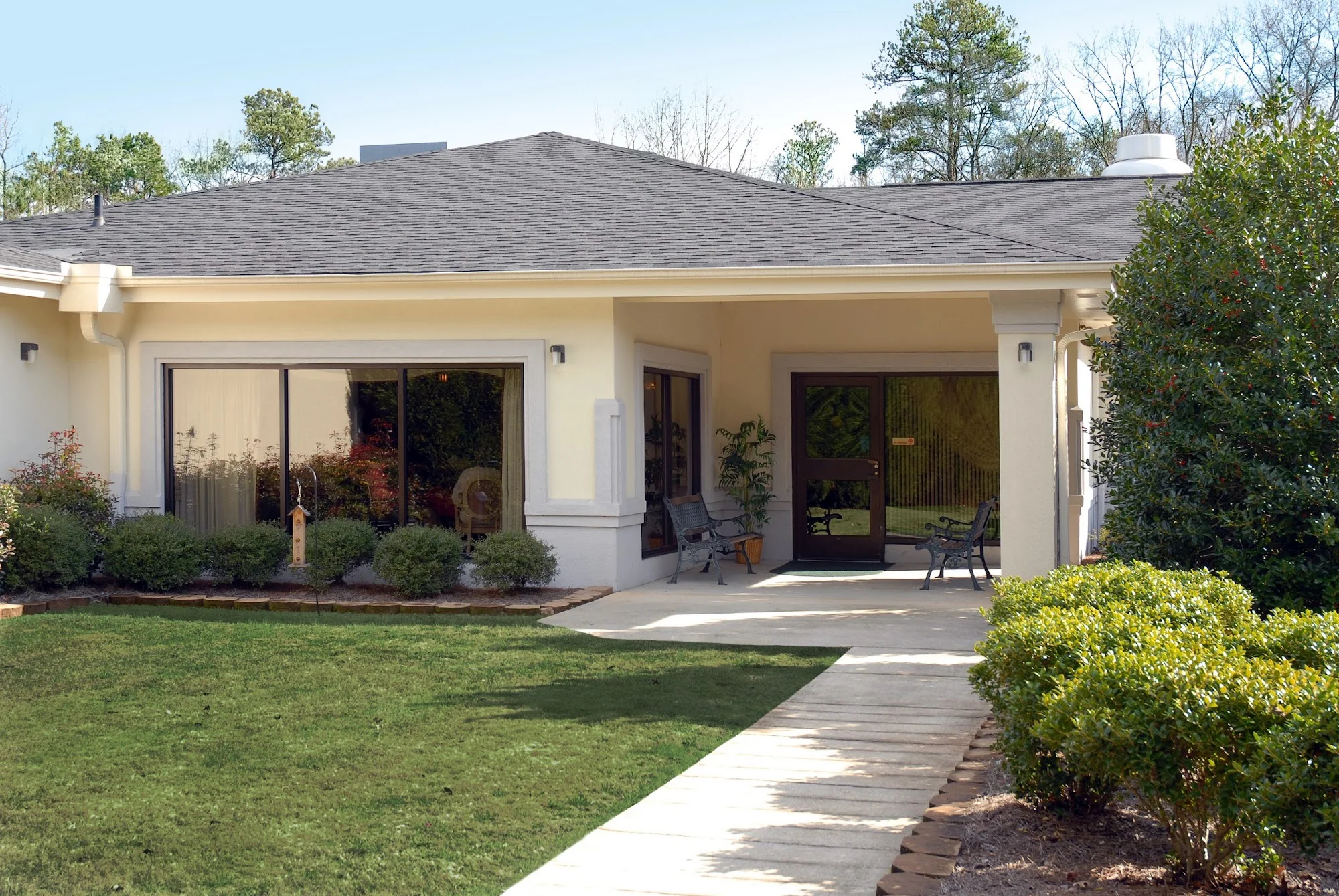 LIFE CARE CENTER OF GWINNETT