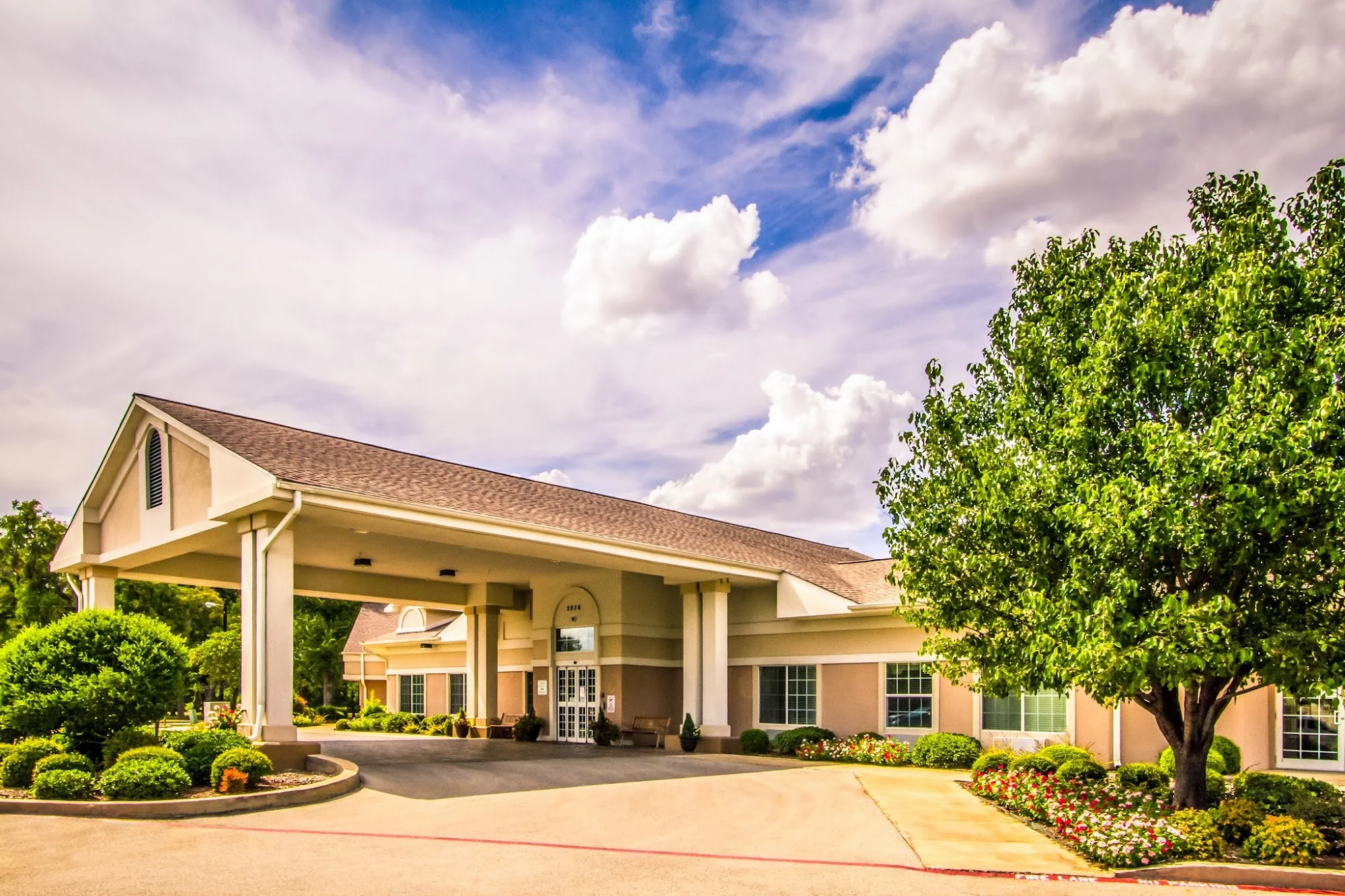 LIFE CARE CENTER OF HALTOM