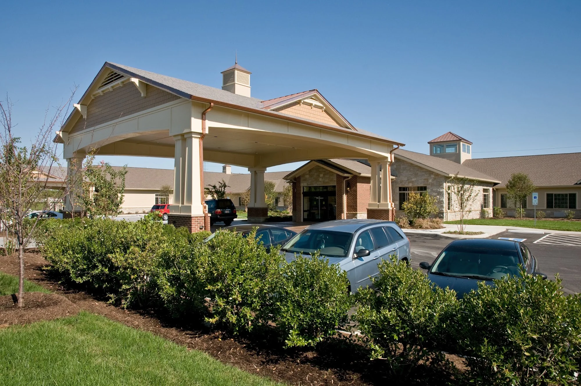 LIFE CARE CENTER OF HICKORY WOODS