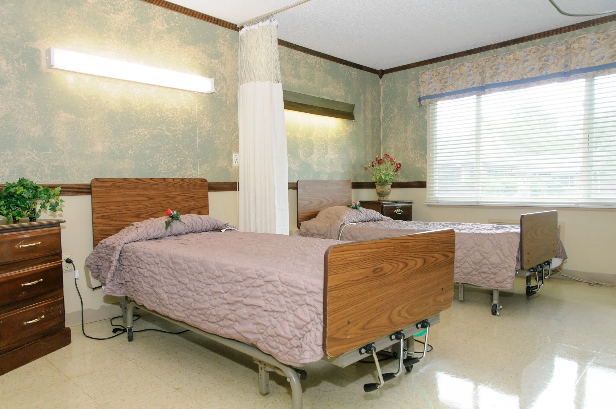 LIFE CARE CENTER OF KANSAS CITY