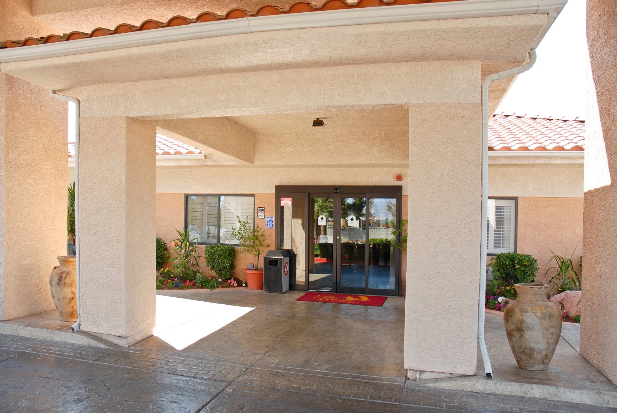 LIFE CARE CENTER OF LAS VEGAS