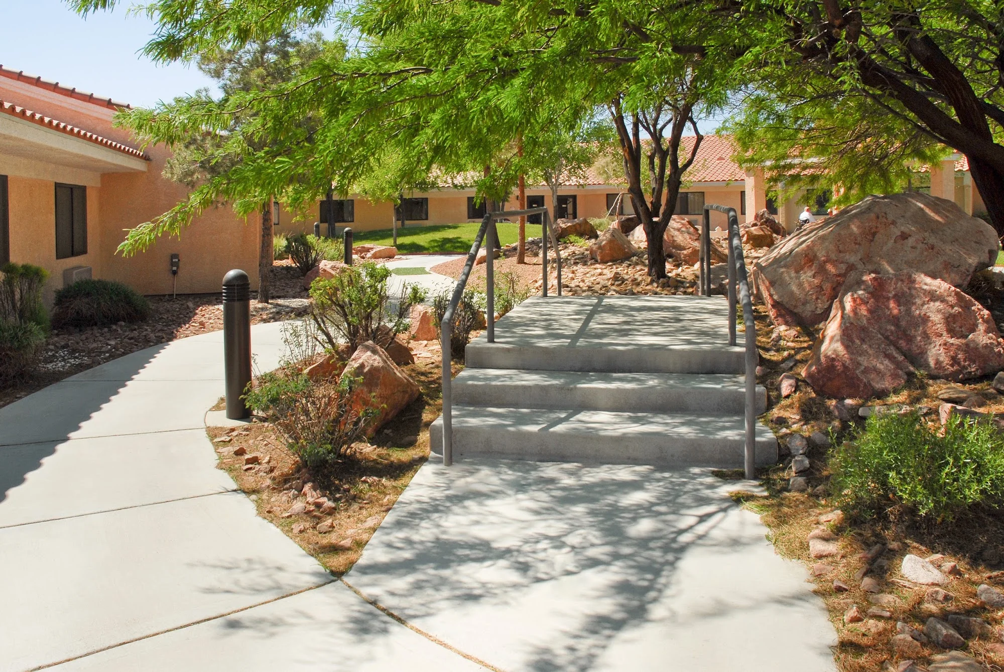LIFE CARE CENTER OF LAS VEGAS