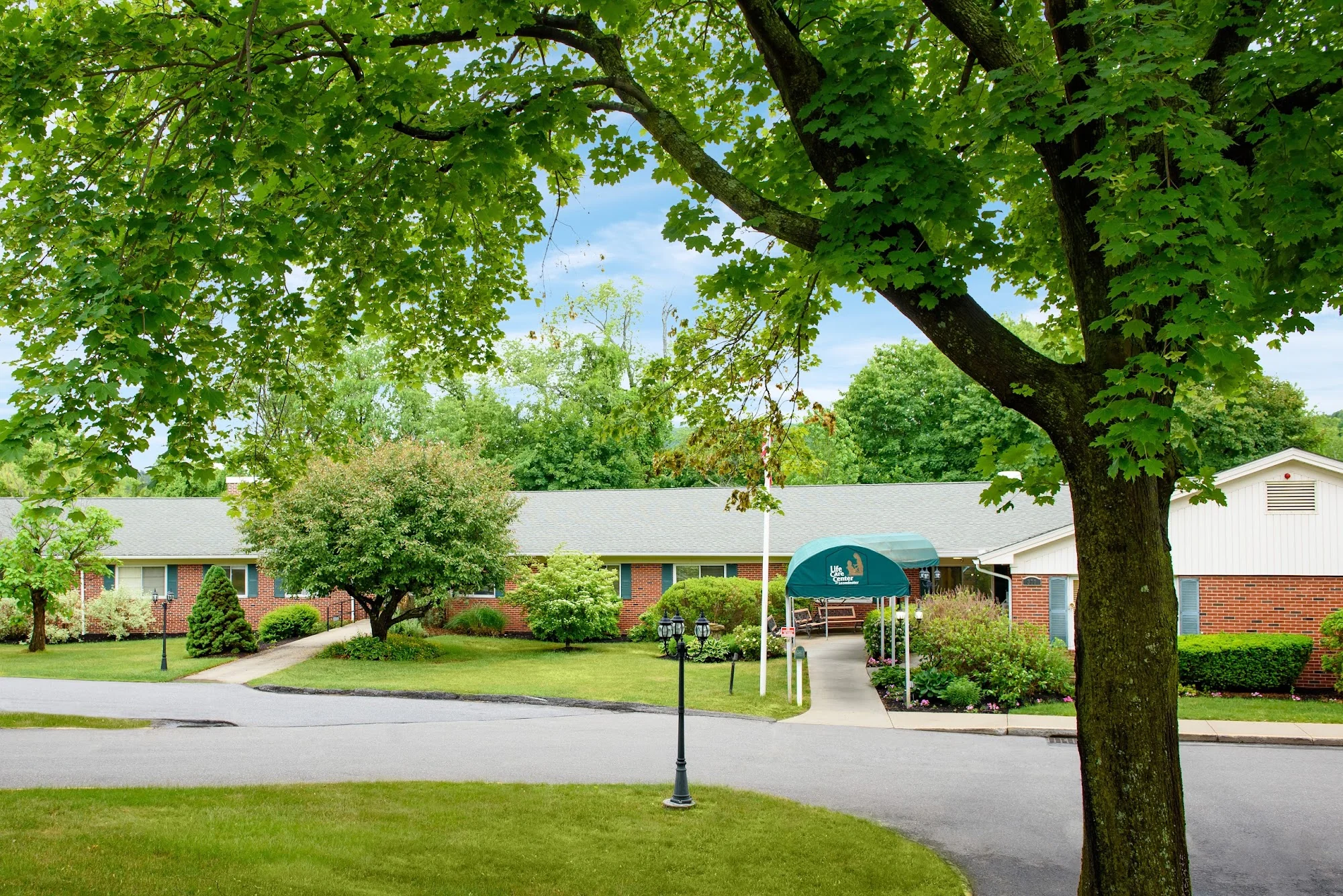 LIFE CARE CENTER OF LEOMINSTER