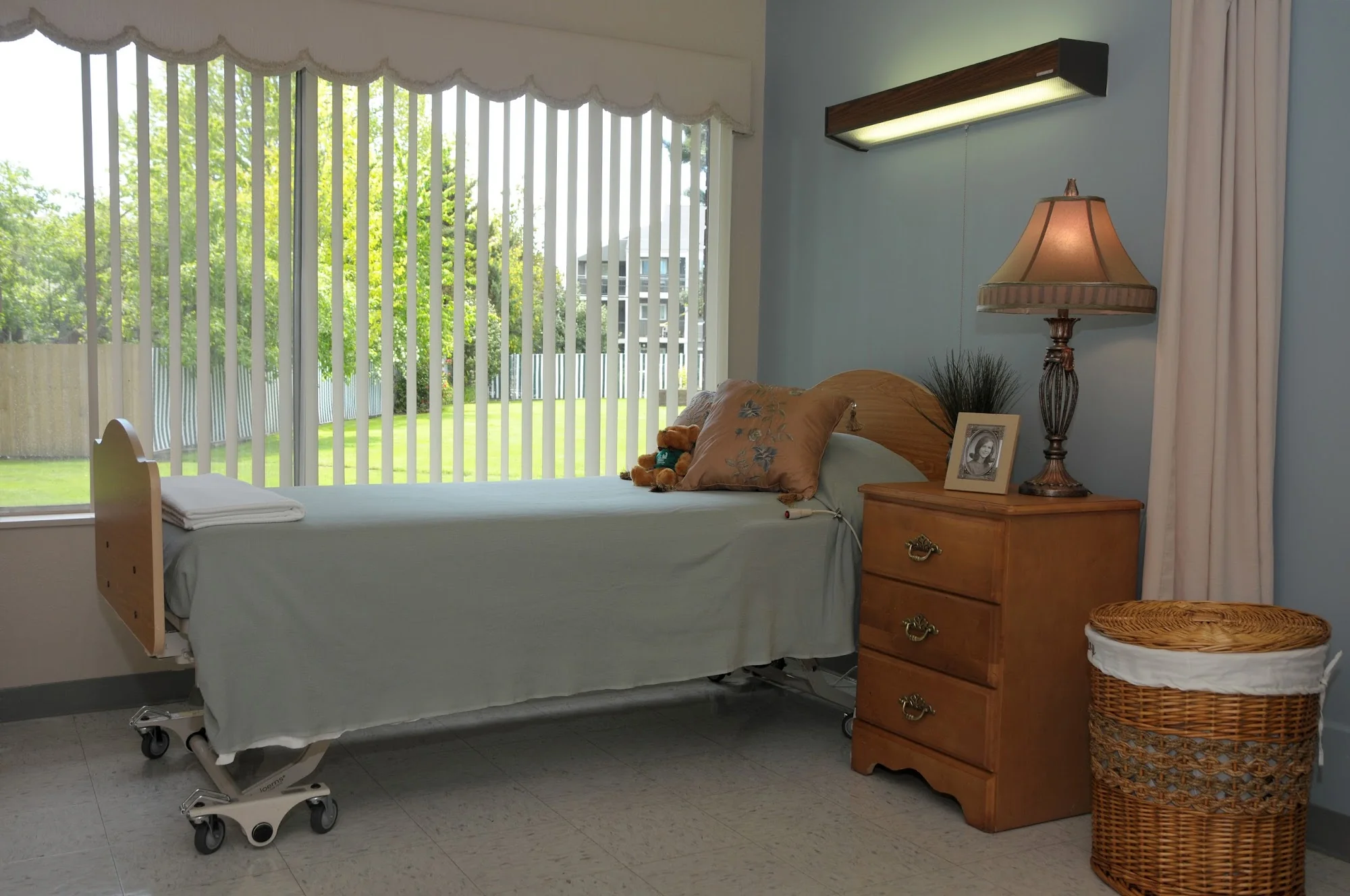 LIFE CARE CENTER OF MCMINNVILLE