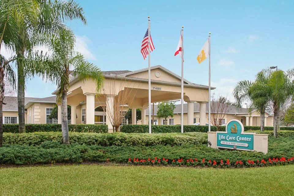 LIFE CARE CENTER OF NEW PORT RICHEY