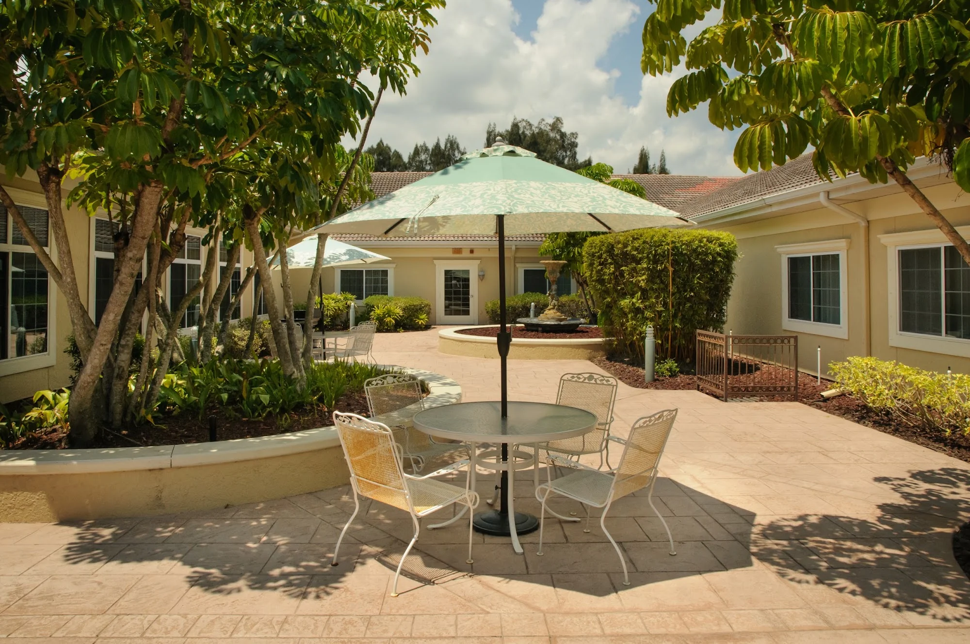 LIFE CARE CENTER OF PORT SAINT LUCIE