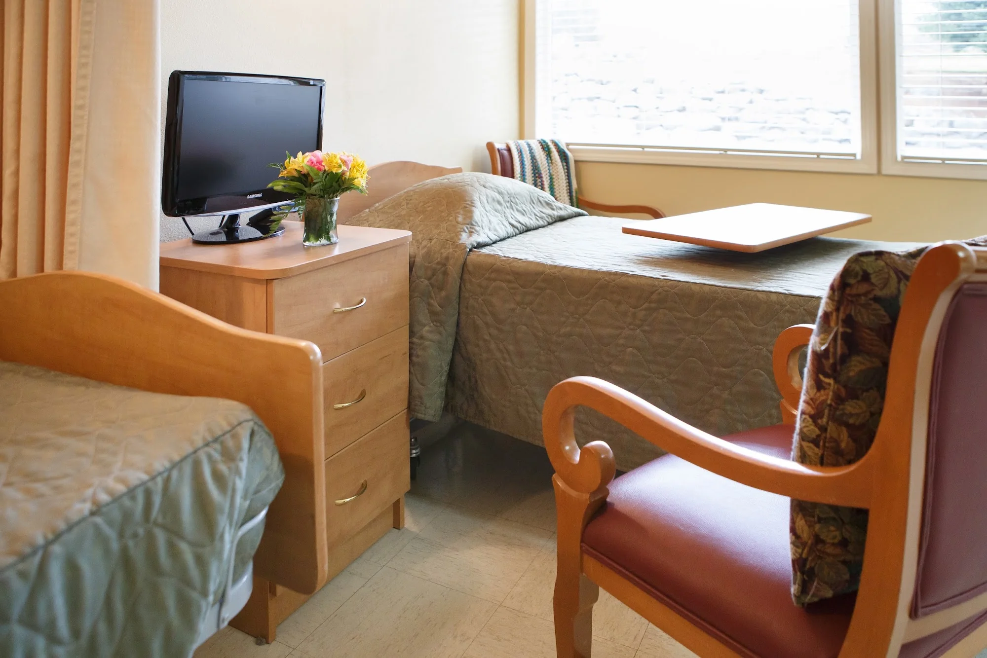 LIFE CARE CENTER OF PORT TOWNSEND