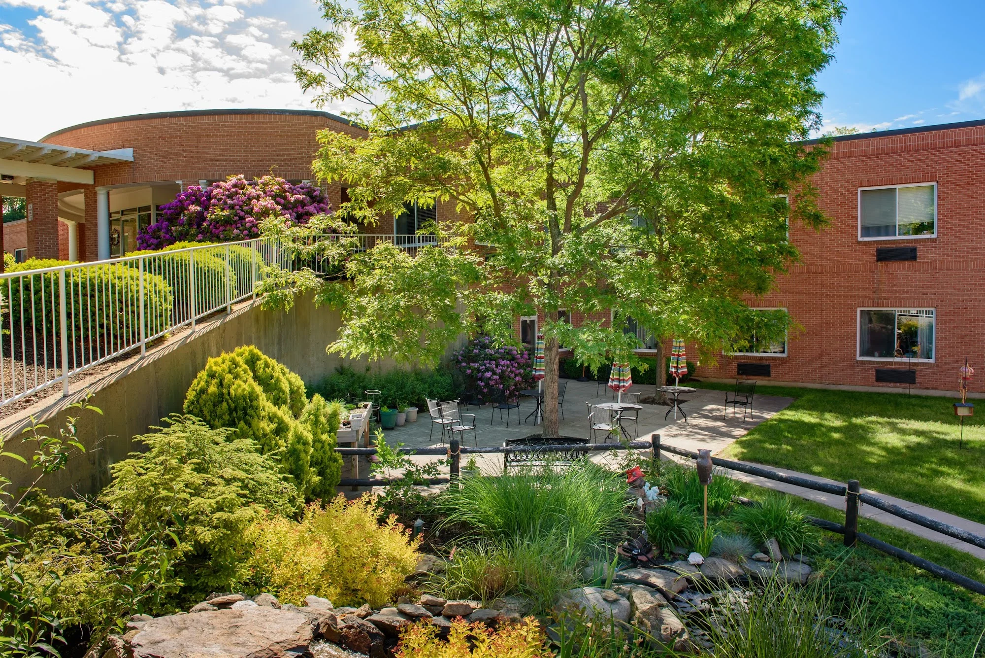 LIFE CARE CENTER OF RAYNHAM