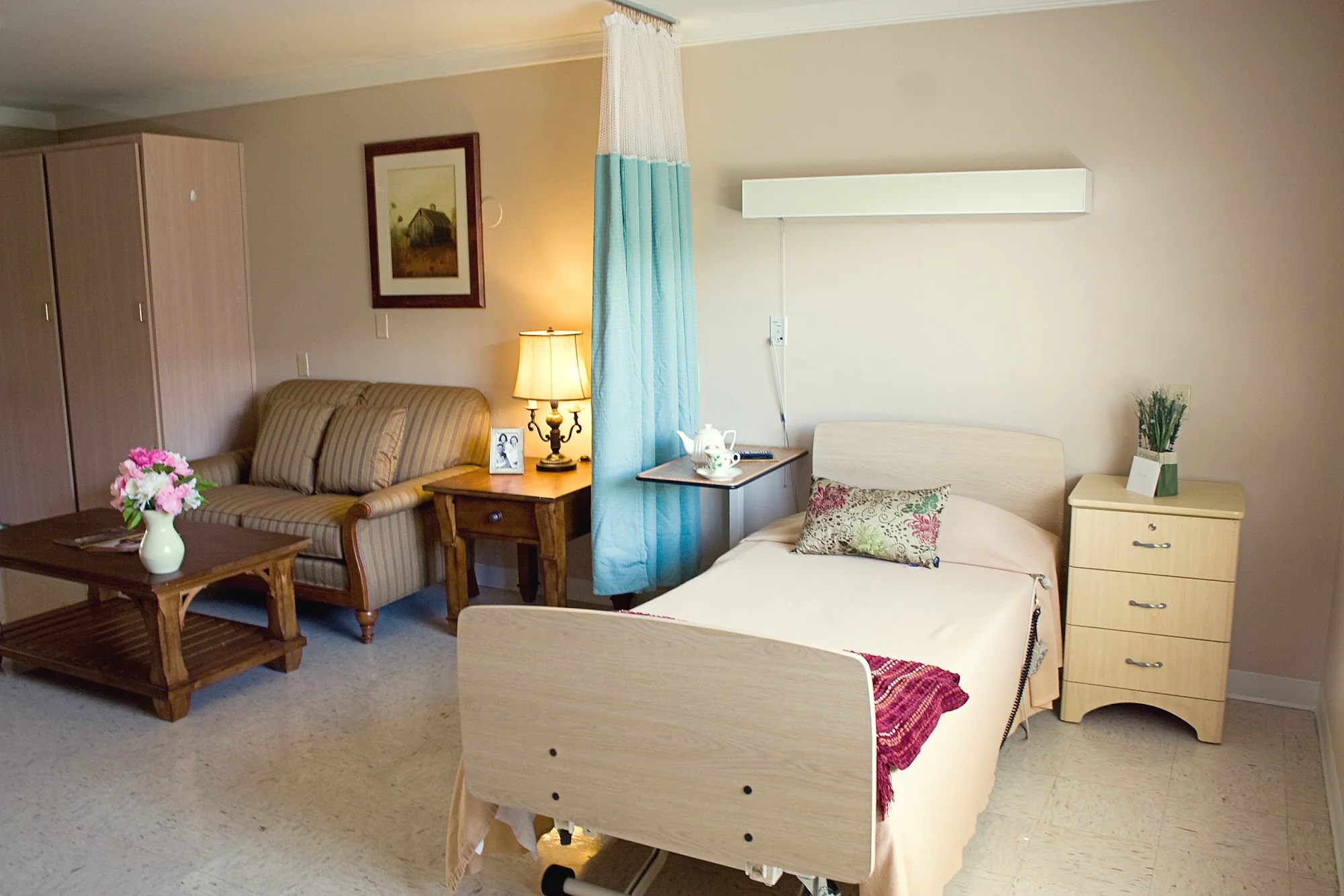 LIFE CARE CENTER OF RICHLAND