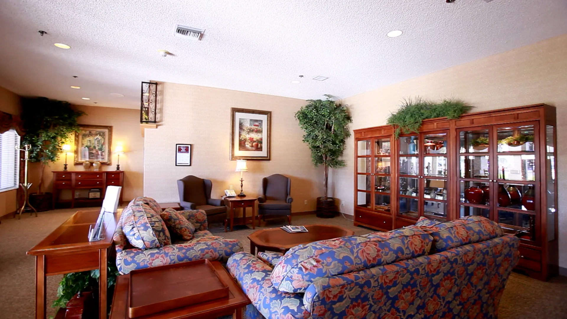 LIFE CARE CENTER OF SIERRA VISTA