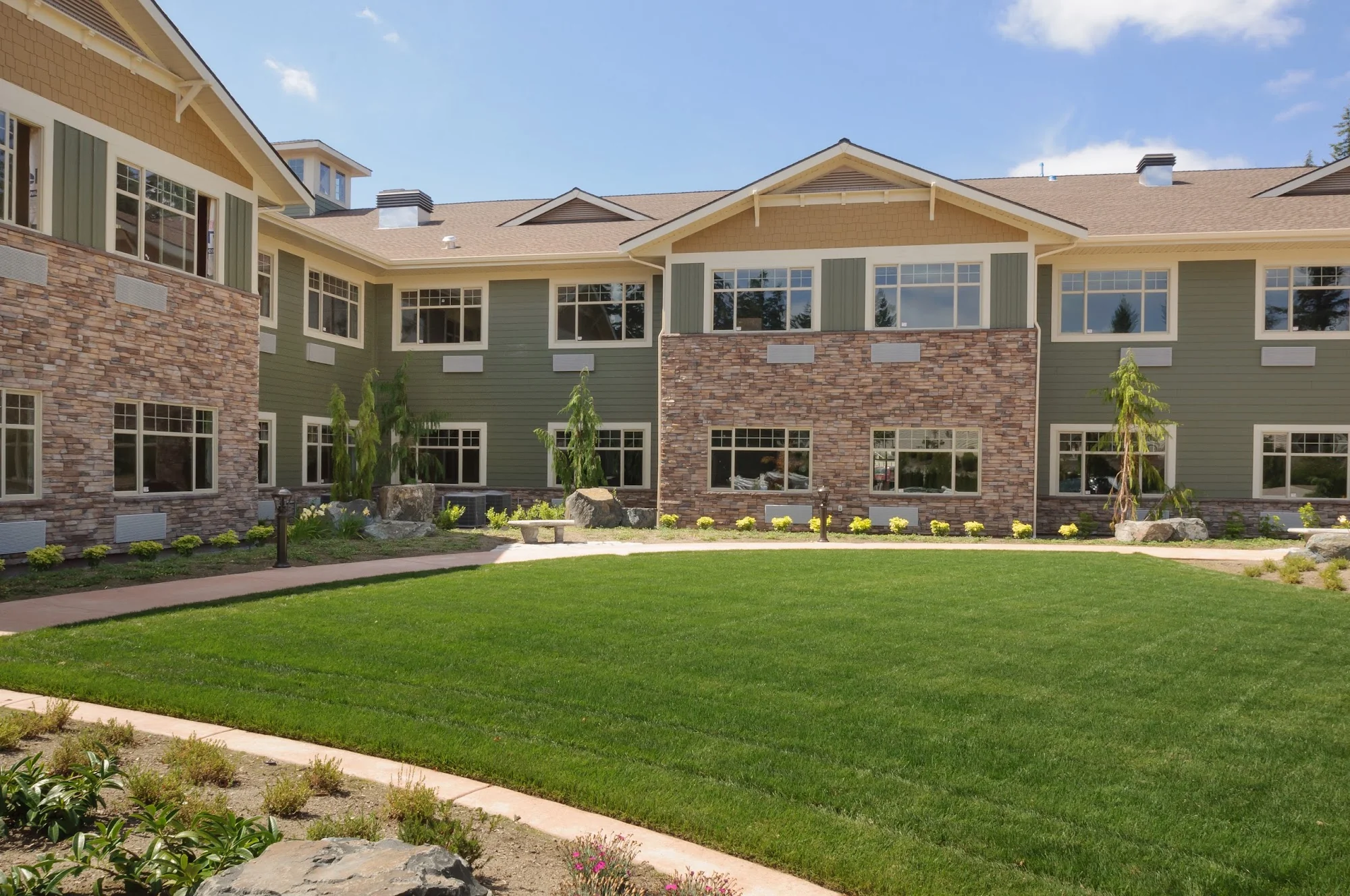 LIFE CARE CENTER OF SOUTH HILL