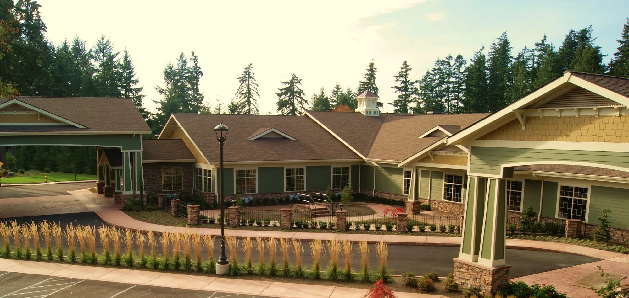 LIFE CARE CENTER OF SOUTH HILL