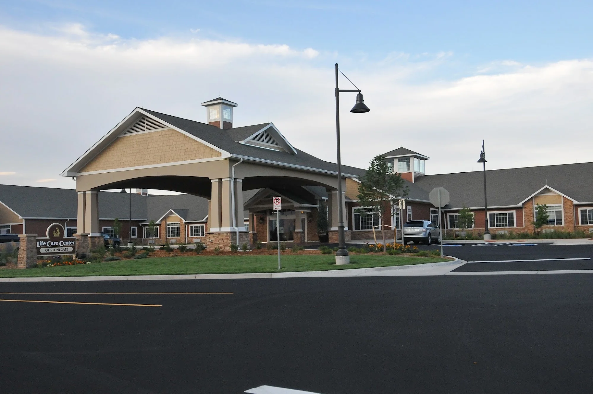 LIFE CARE CENTER OF STONEGATE