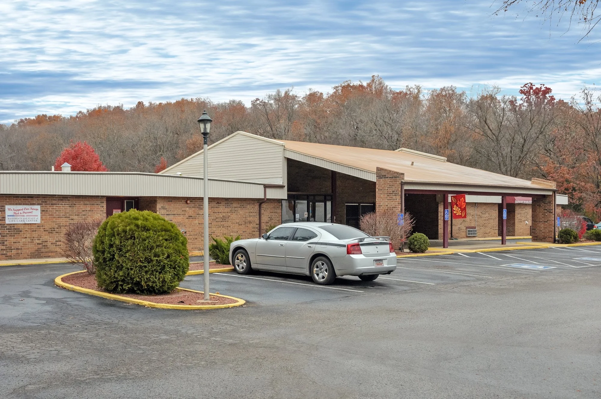 LIFE CARE CENTER OF WAYNESVILLE