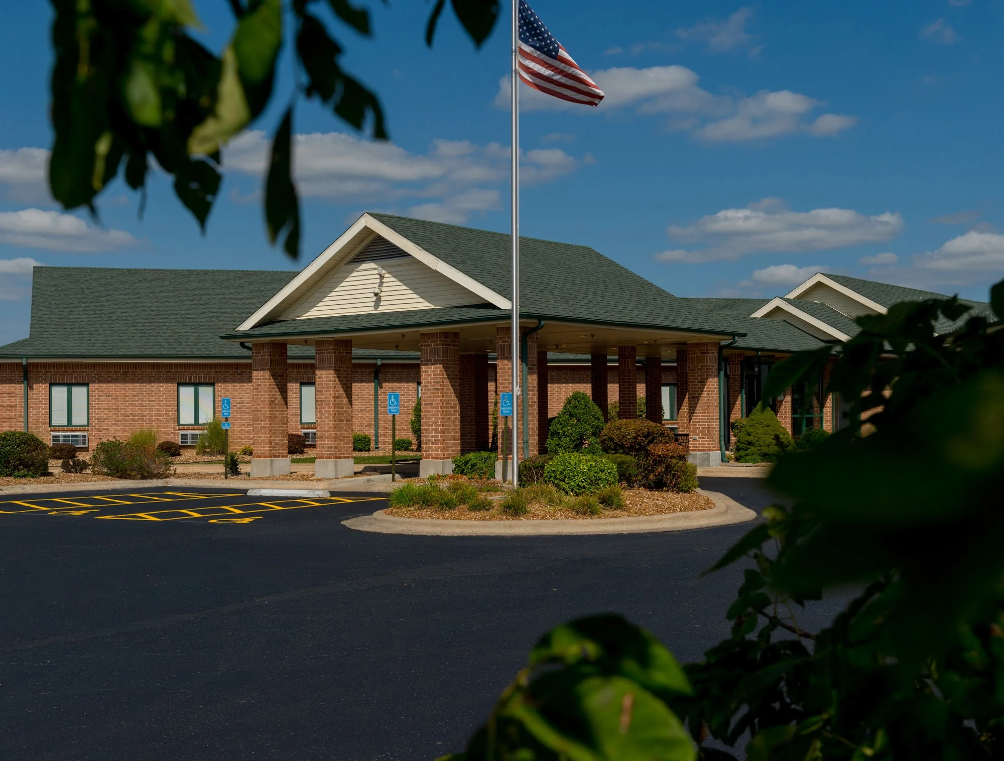LIVING CENTER, THE