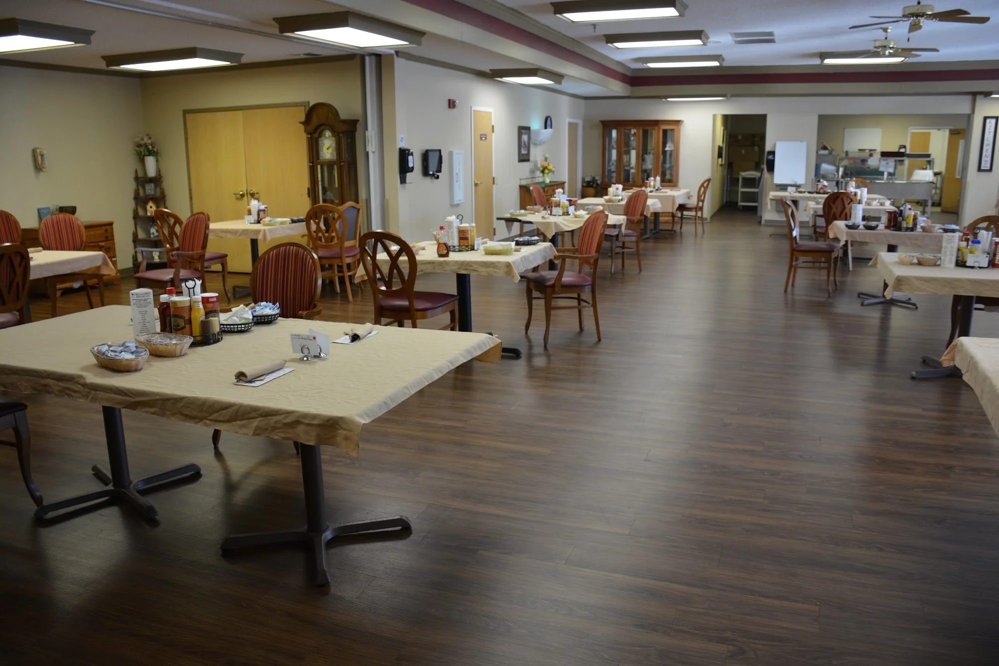 LIVING CENTER, THE