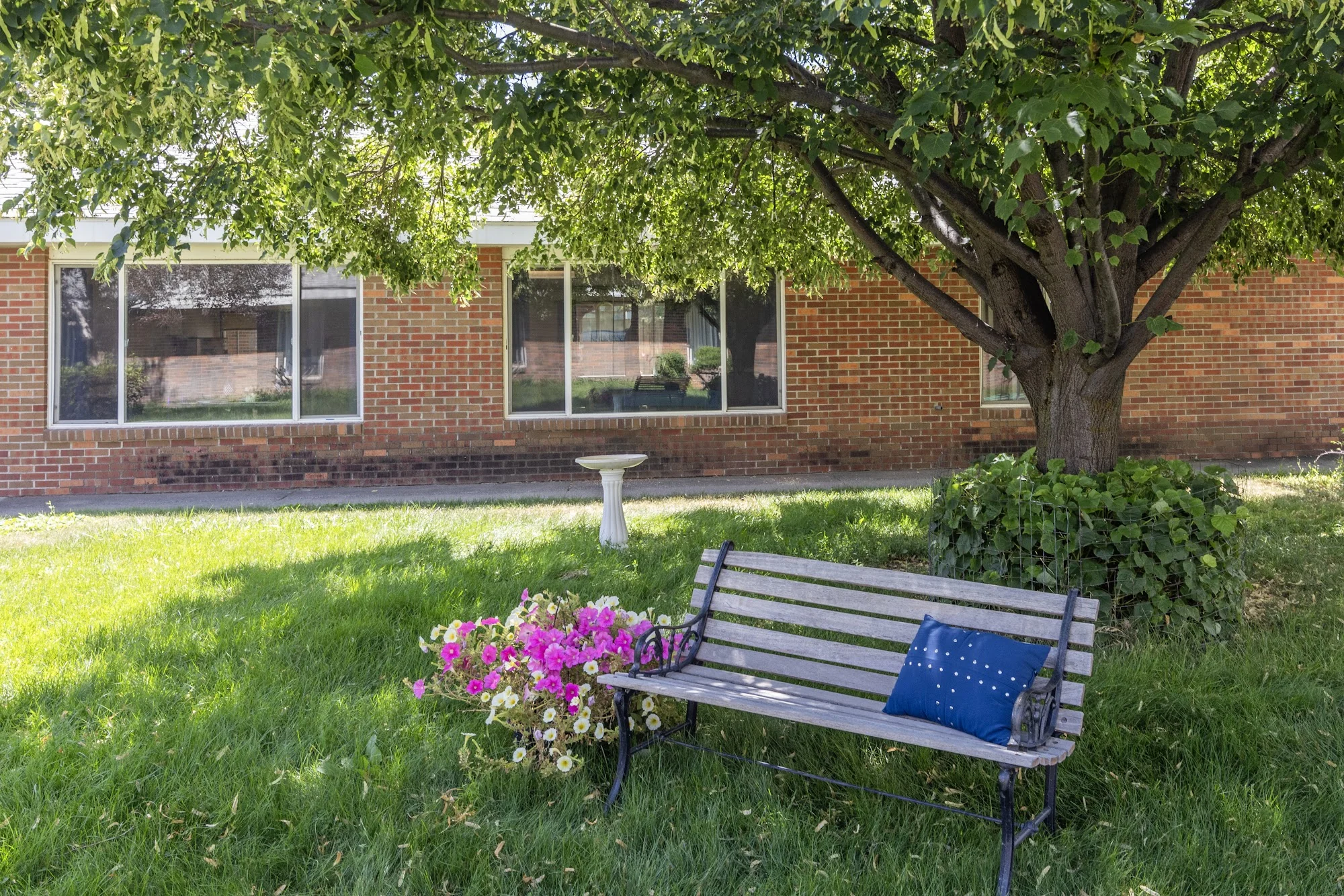 LIVINGSTON HEALTH & REHABILITATION CENTER
