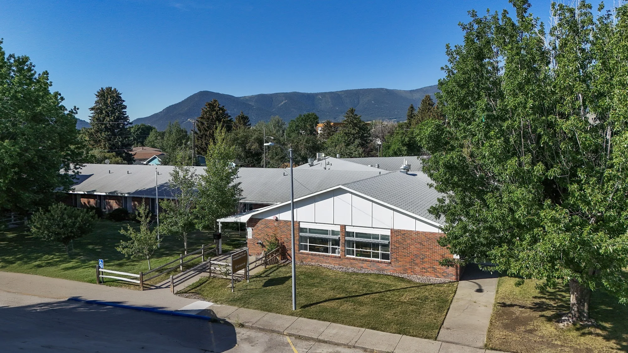 LIVINGSTON HEALTH & REHABILITATION CENTER