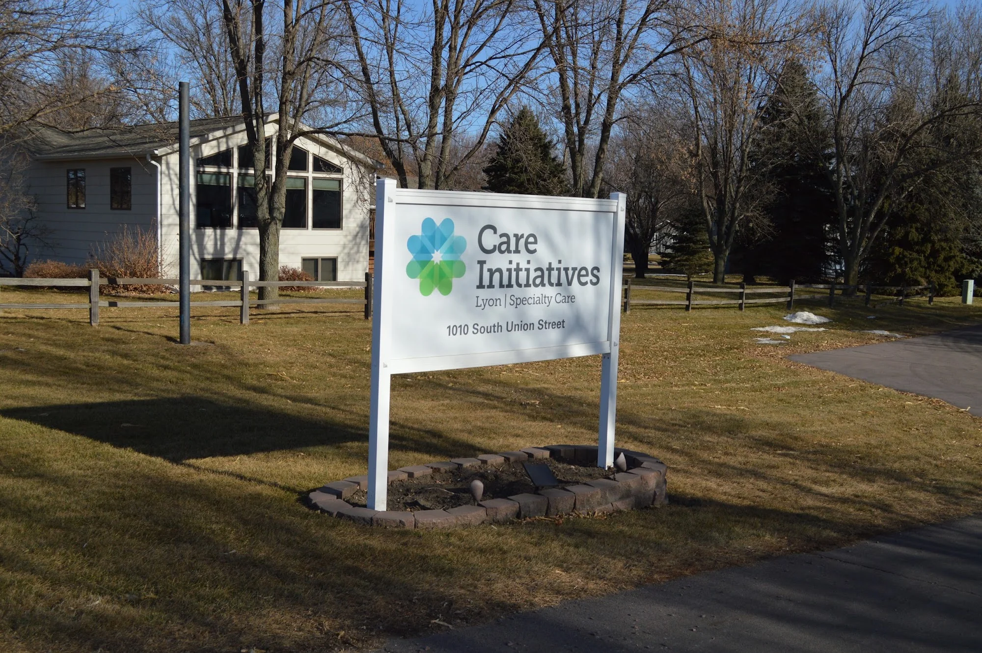 LYON SPECIALTY CARE