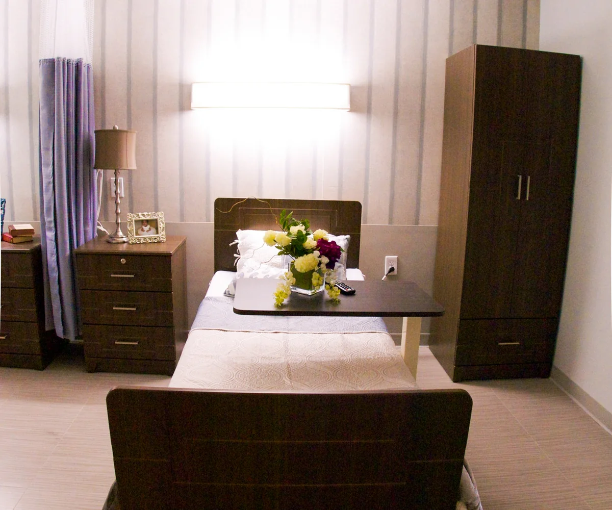 MAJESTIC OAKS REHABILITATION AND NURSING CENTER