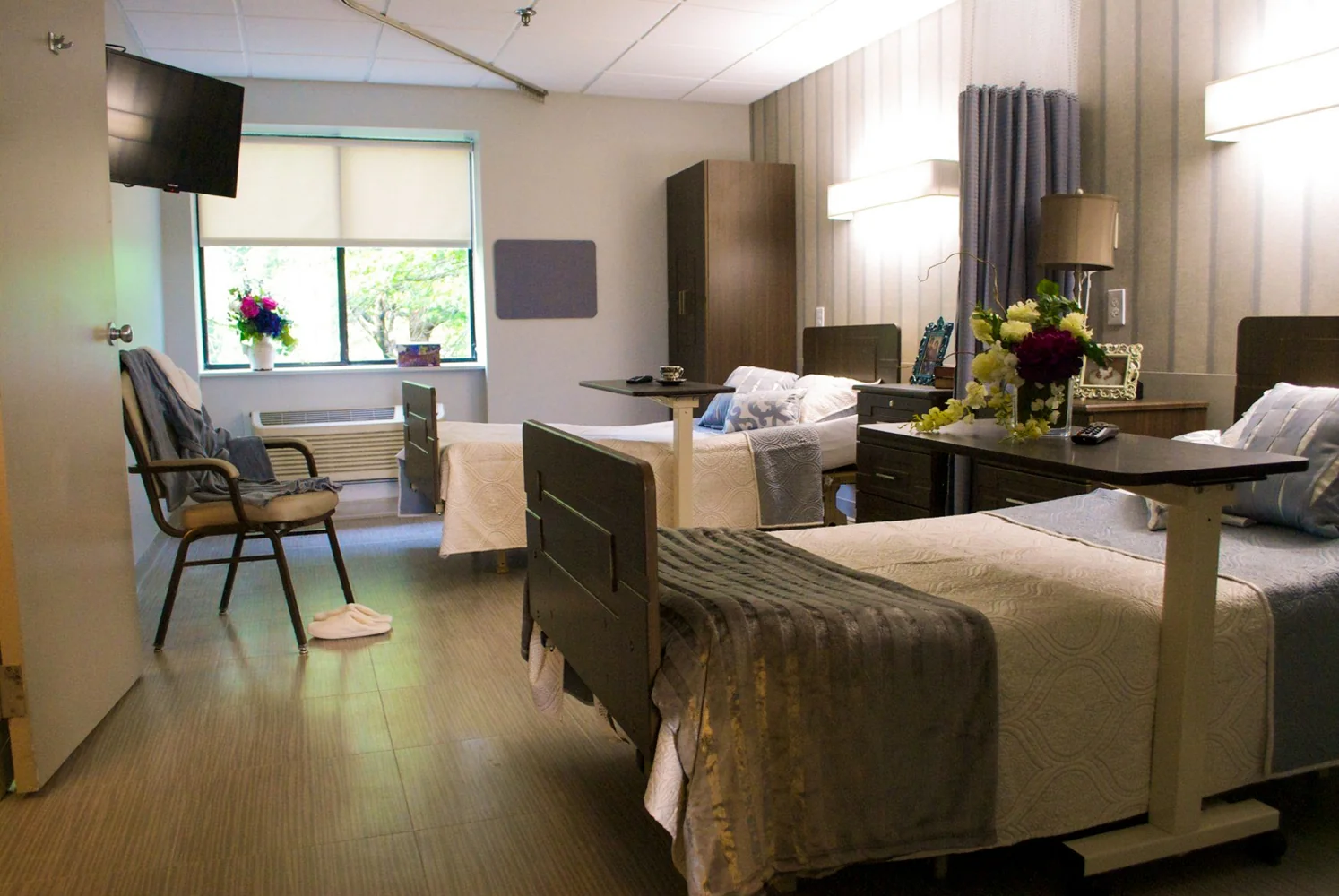 MAJESTIC OAKS REHABILITATION AND NURSING CENTER