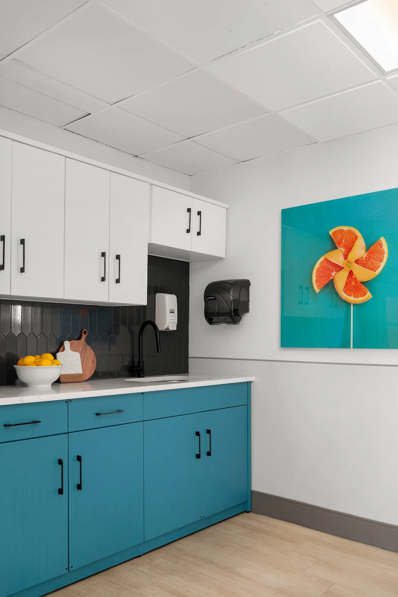 MANHATTANVIEW CTR FOR REHABILITATION AND HEALTHCAR