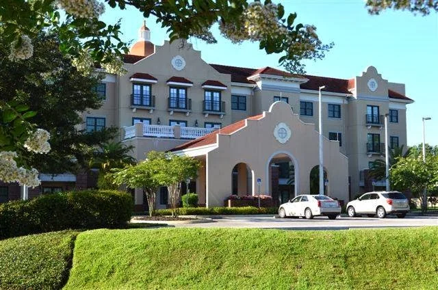 MANOR AT CARPENTERS, THE
