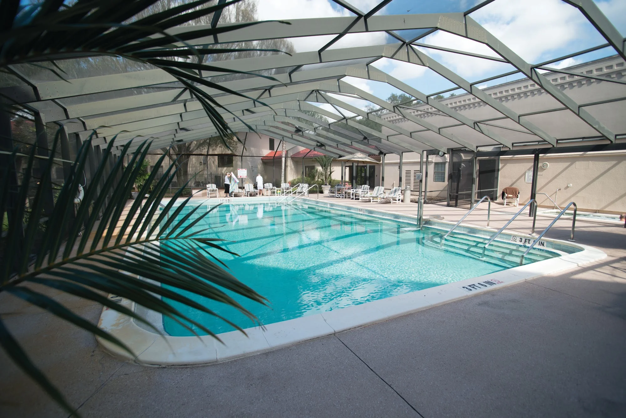 MANOR AT CARPENTERS, THE