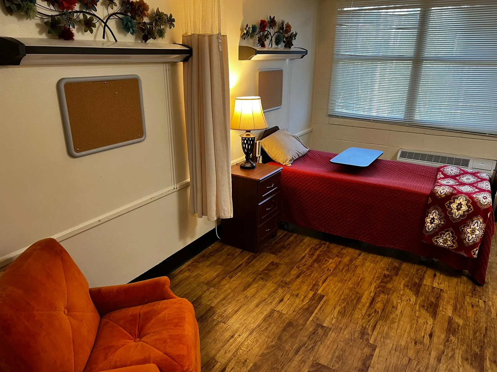 MANY HEALTHCARE AND REHABILITATION CENTER