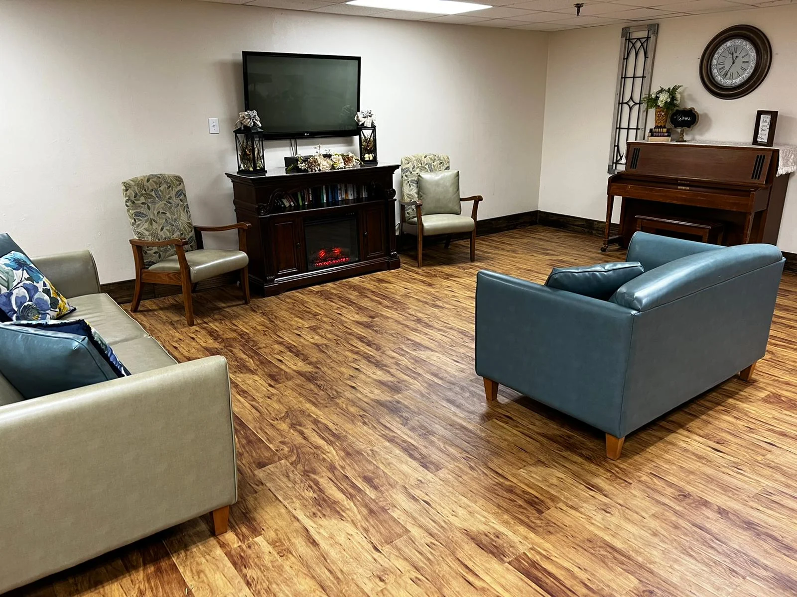 MANY HEALTHCARE AND REHABILITATION CENTER