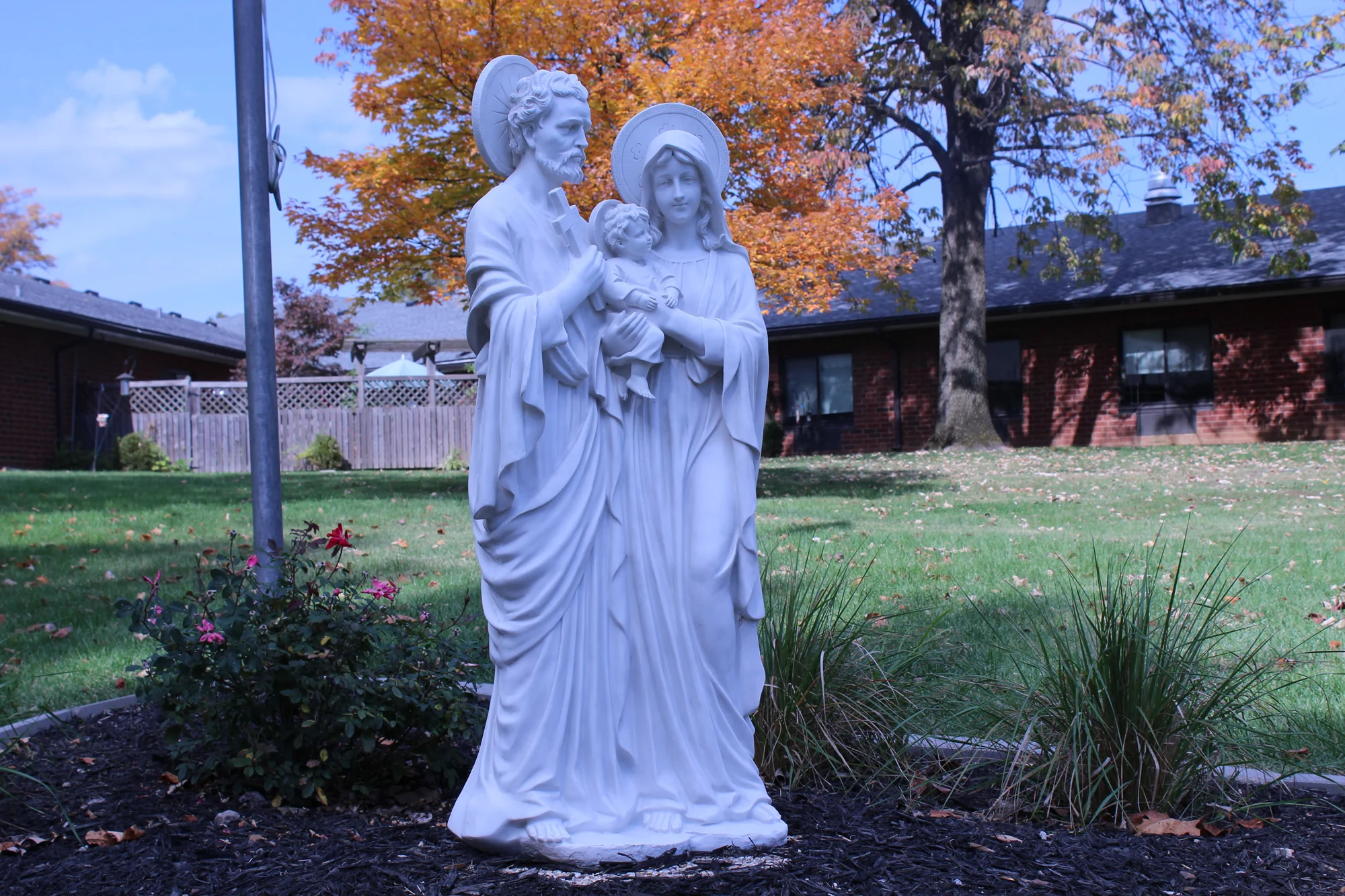 MARY, QUEEN AND MOTHER CENTER