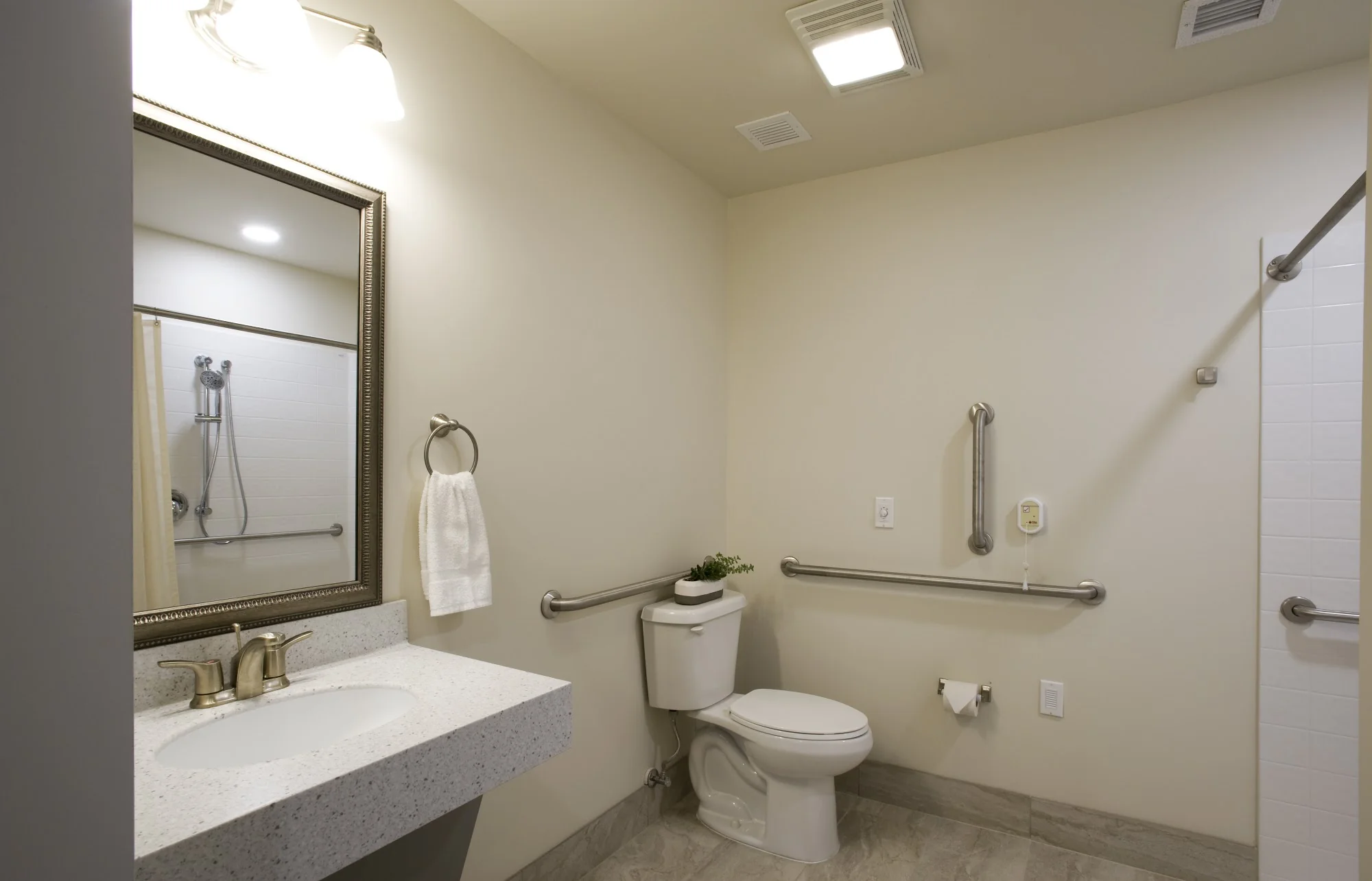 MCCRITE PLAZA AT BRIARCLIFF SKILLED FACILITY