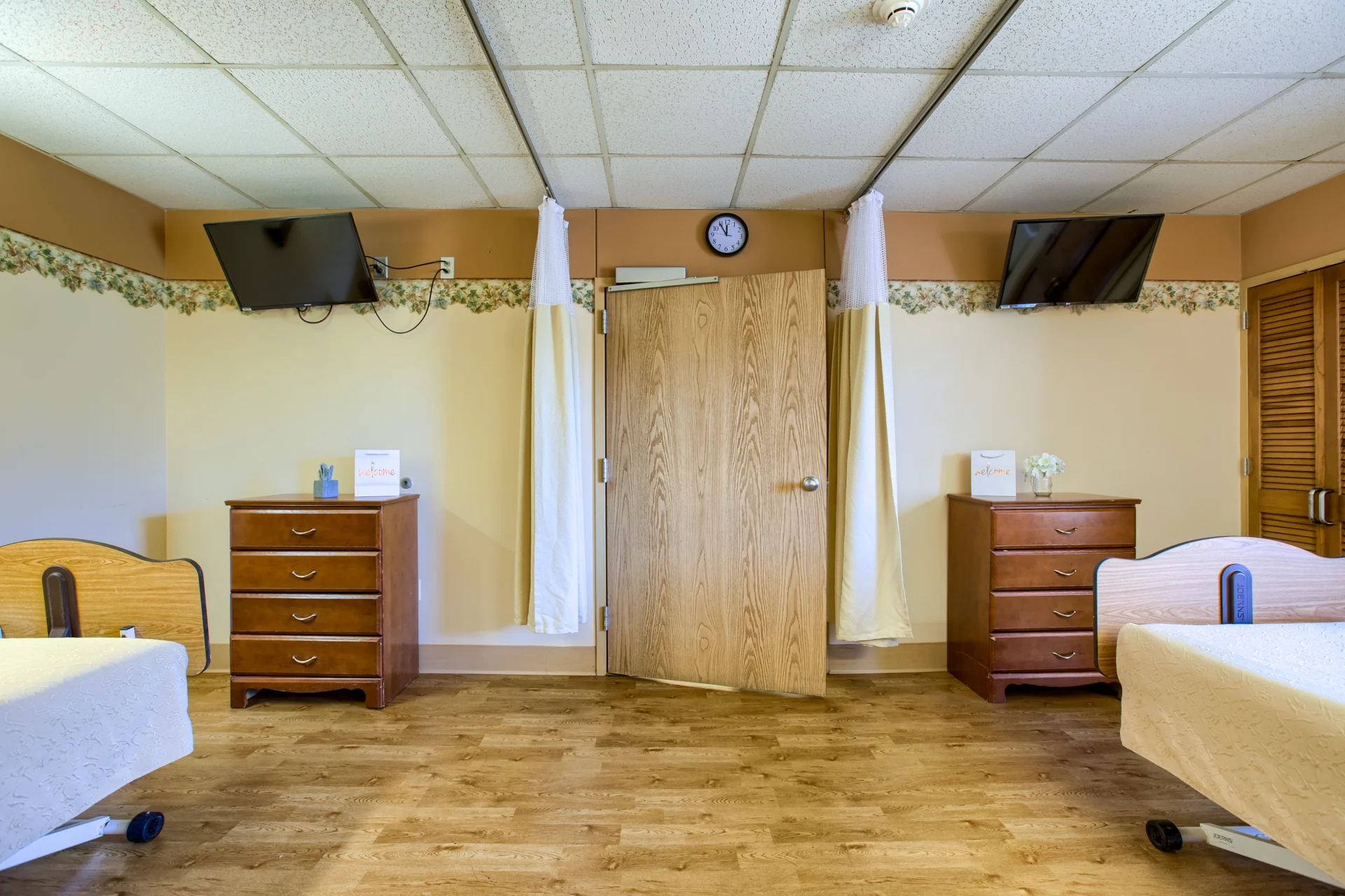MERRIAM GARDENS HEALTHCARE & REHABILITATION