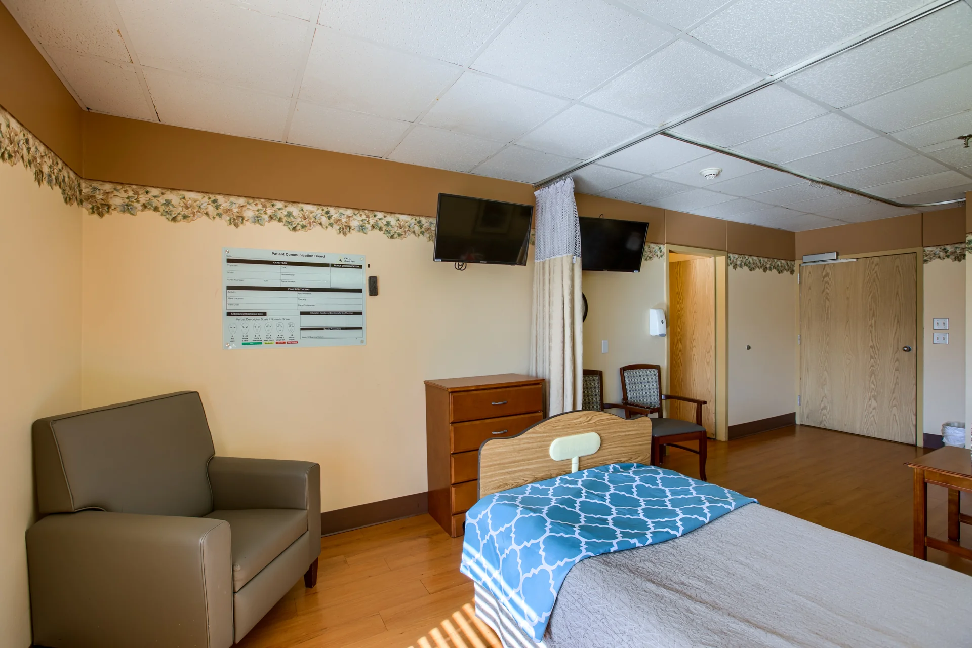 MERRIAM GARDENS HEALTHCARE & REHABILITATION