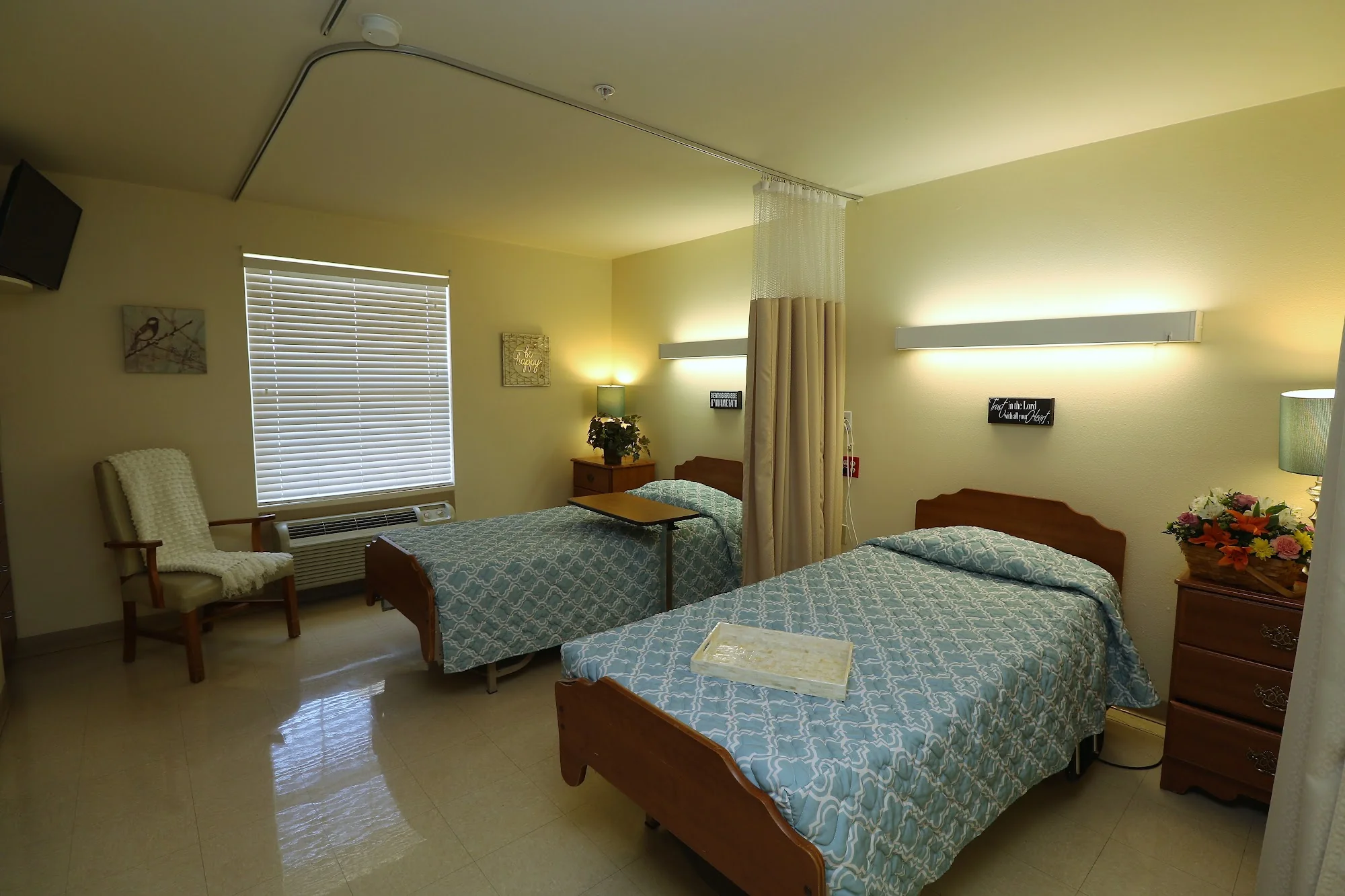 MIDLAND MEDICAL LODGE