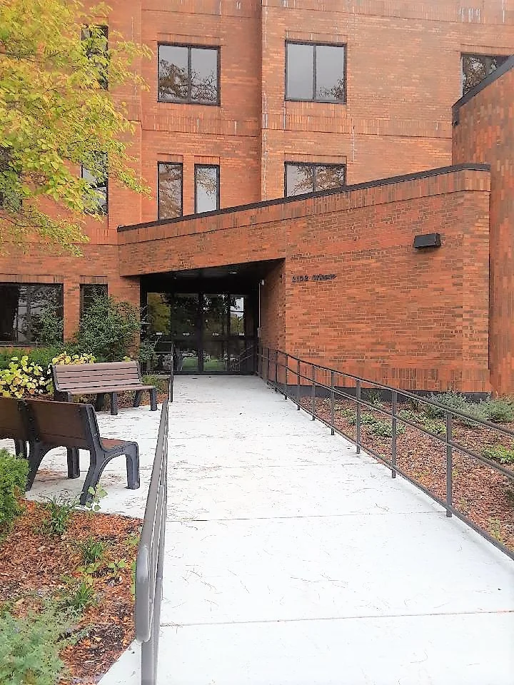 MISSION POINT NURSING & PHYSICAL REHAB CENTER OF DETROIT