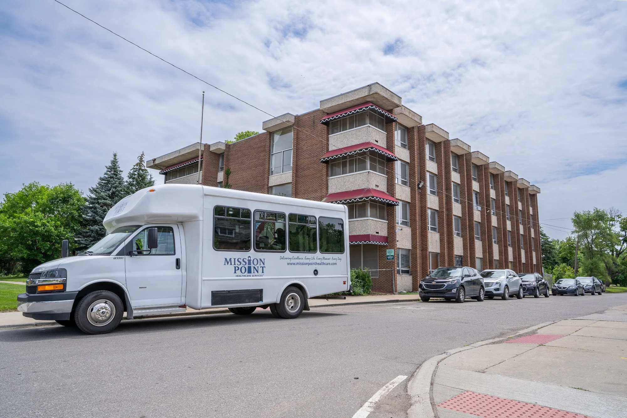 MISSION POINT NURSING & PHYSICAL REHABILITATION CENTER OF ELMWOOD