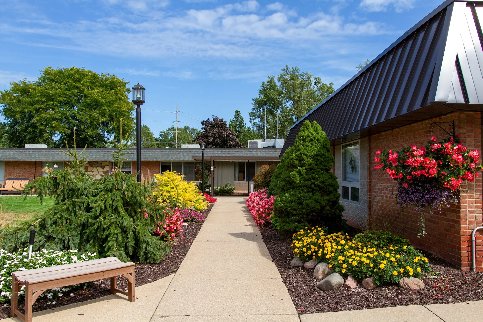 MISSION POINT NURSING & PHYSICAL REHABILITATION CENTER OF GRANDVILLE
