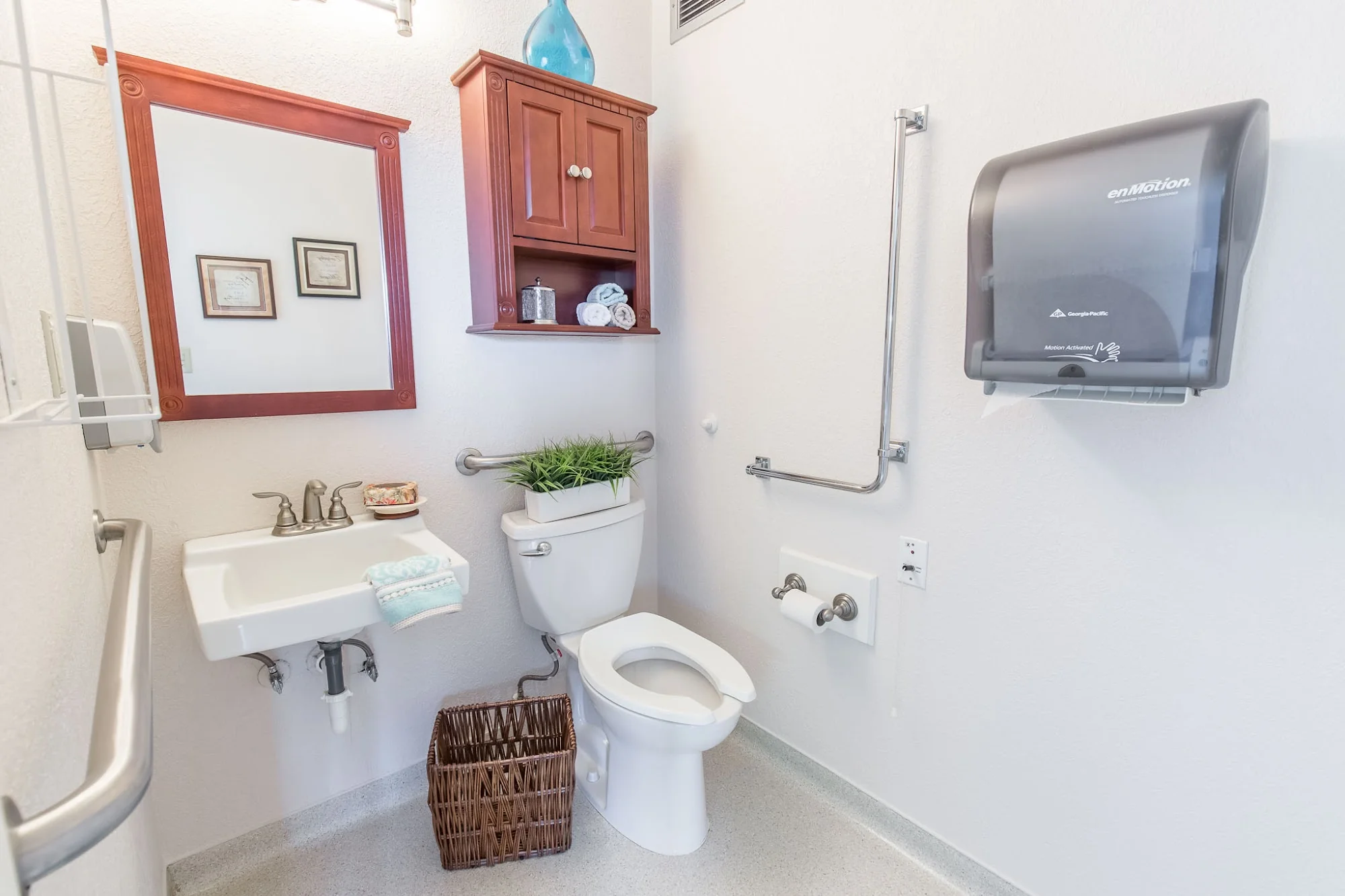 MONTEREY POST ACUTE