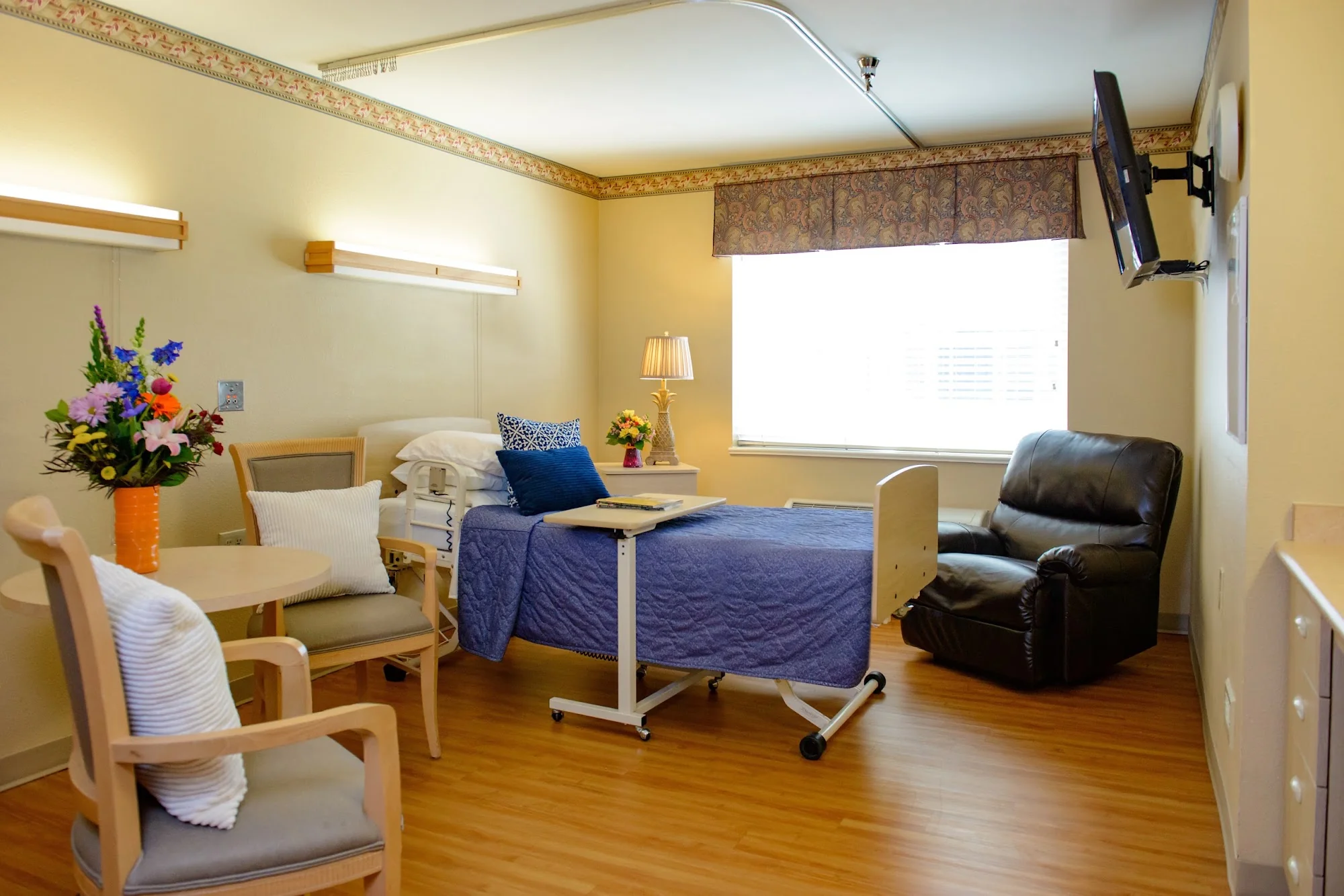 MONUMENT HEALTHCARE BOUNTIFUL